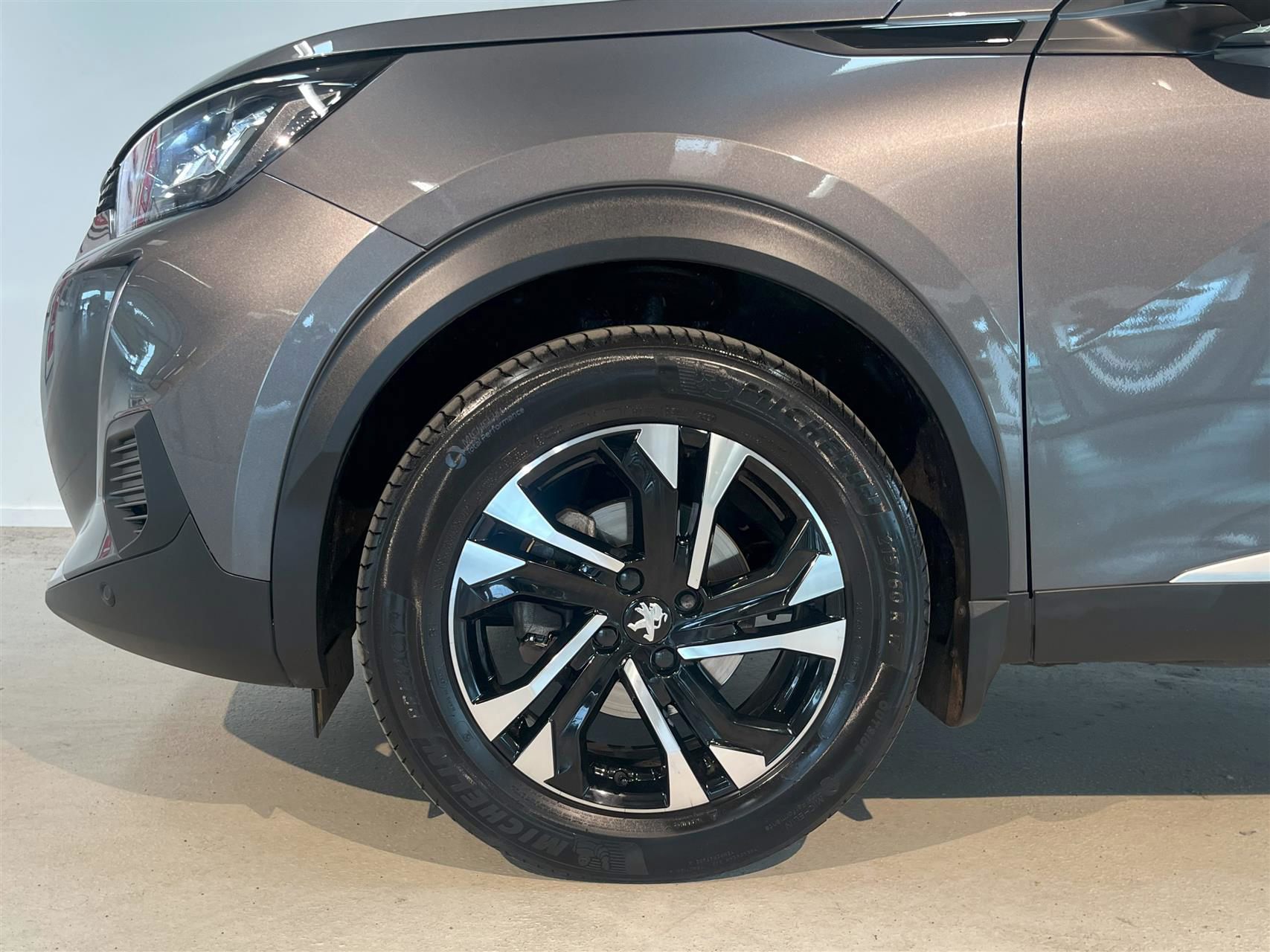 Billede af Peugeot 2008 1,2 PureTech Allure Pack 130HK 5d