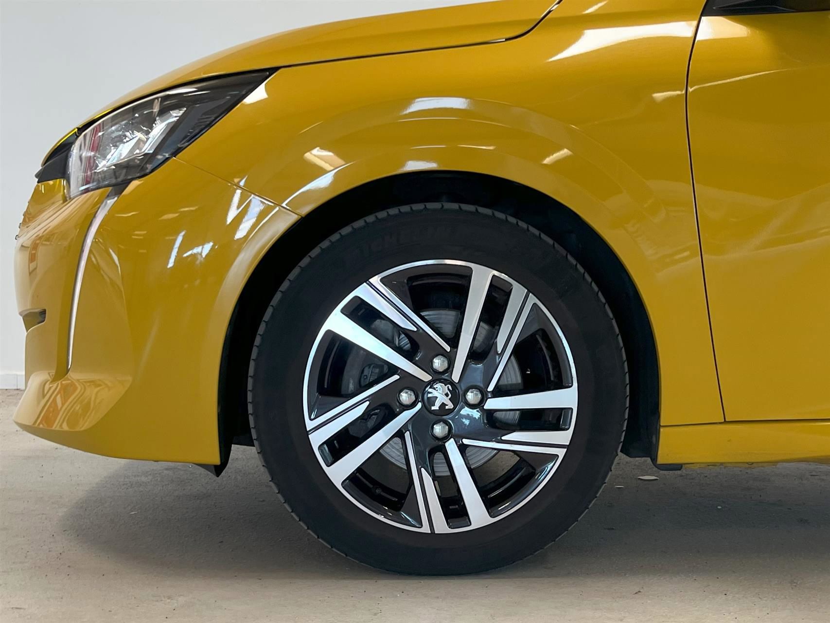 Billede af Peugeot 208 1,2 PureTech Evolution+ 100HK 5d 6g