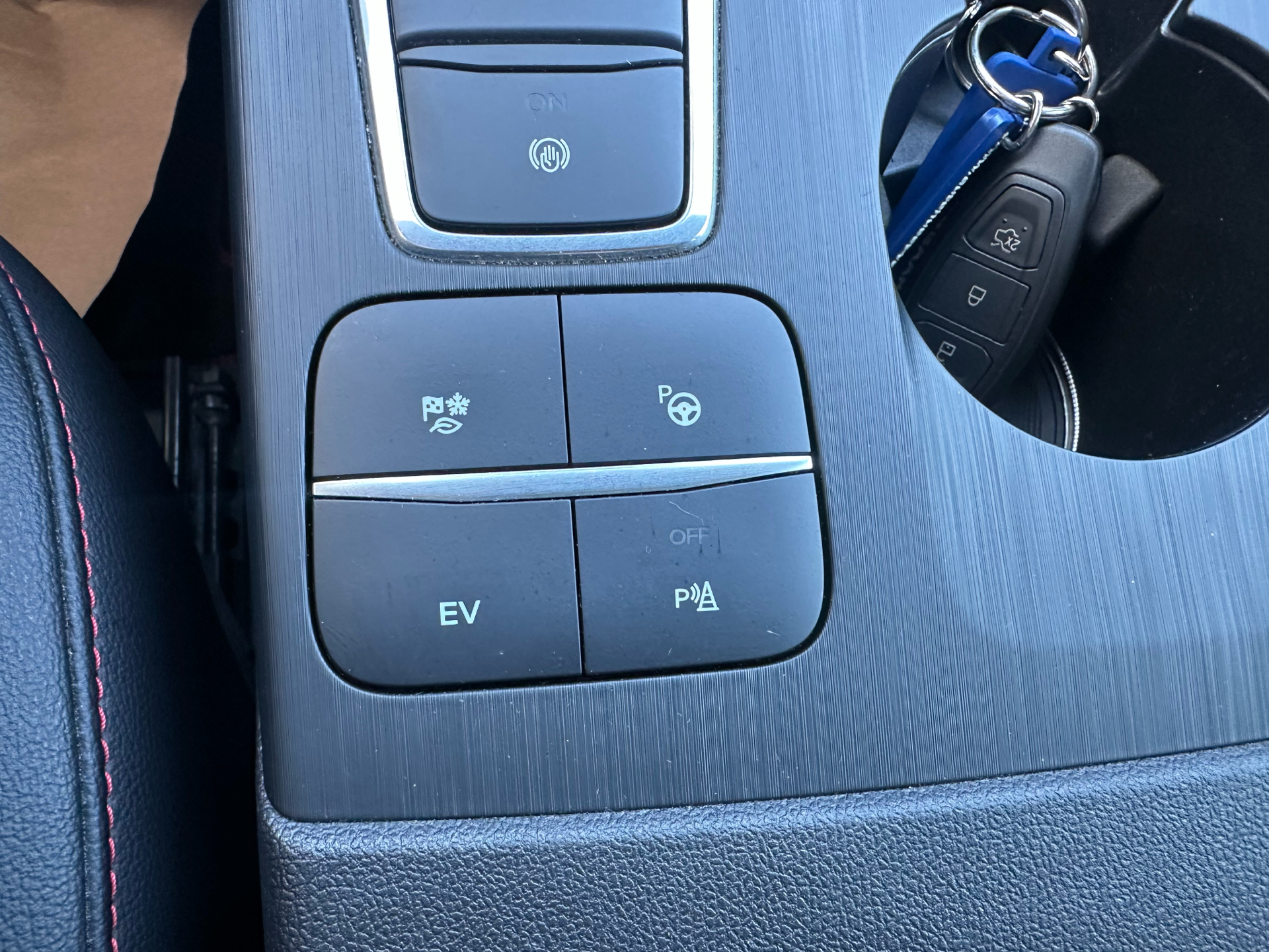 Billede af Ford Kuga 2,5 Plugin-hybrid ST-Line X CVT 225HK 5d Trinl. Gear