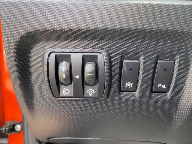 Billede af Renault Captur 0,9 Energy TCe Authentique 90HK 5d