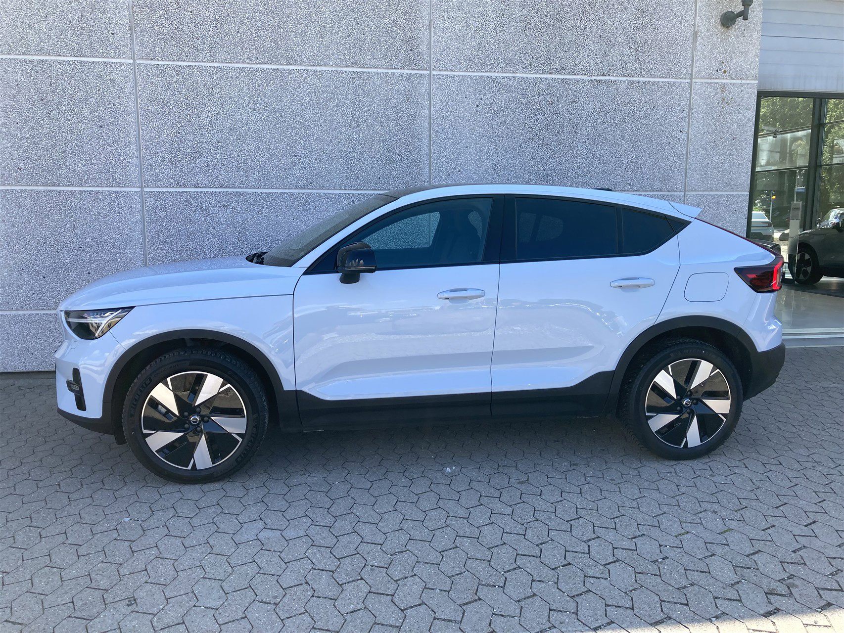 Billede af Volvo C40 Recharge Extended Range Plus 252HK 5d Aut.