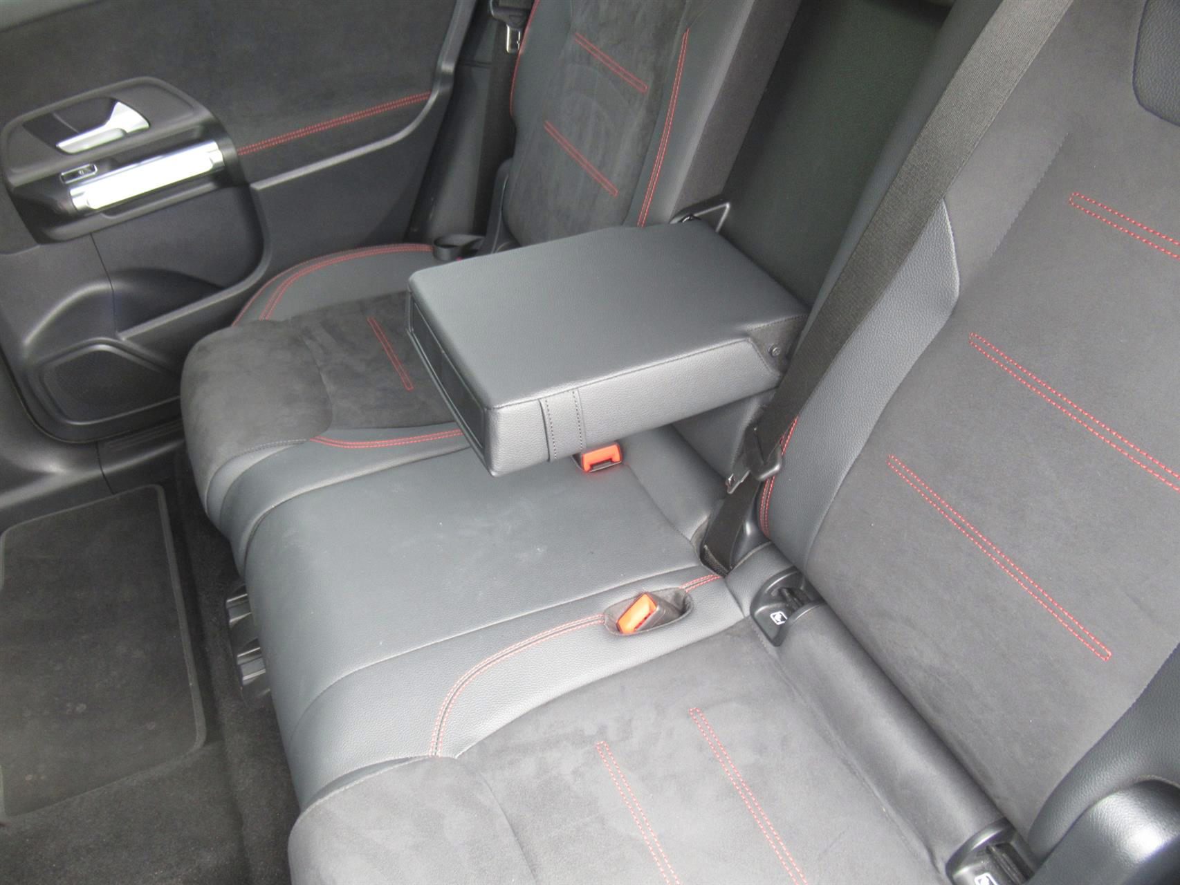 Billede af Mercedes-Benz EQB 250+ EL AMG Edition 190HK 5d Aut.