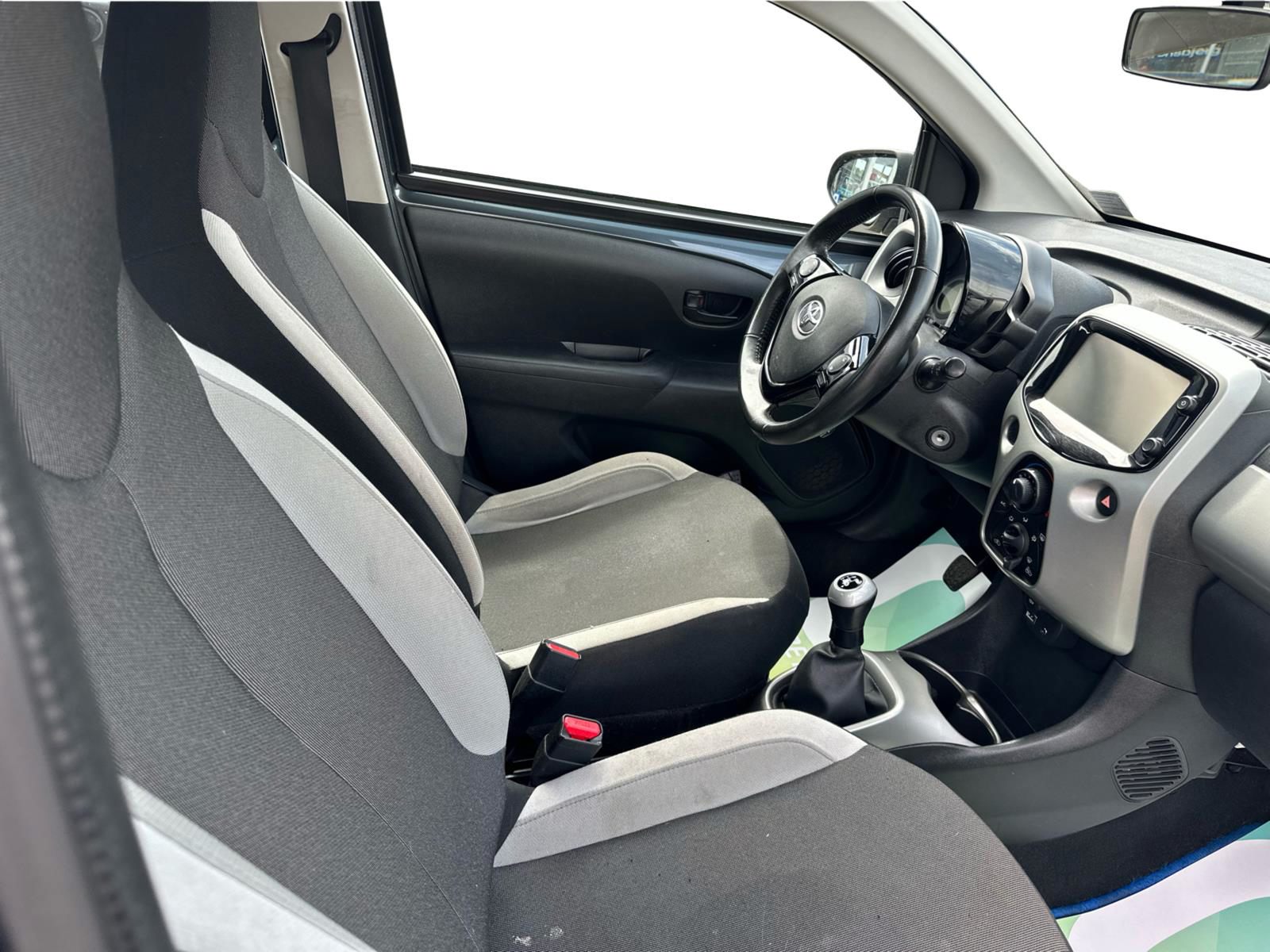 Billede af Toyota Aygo 1,0 VVT-I X-Play + X-Touch 69HK 5d