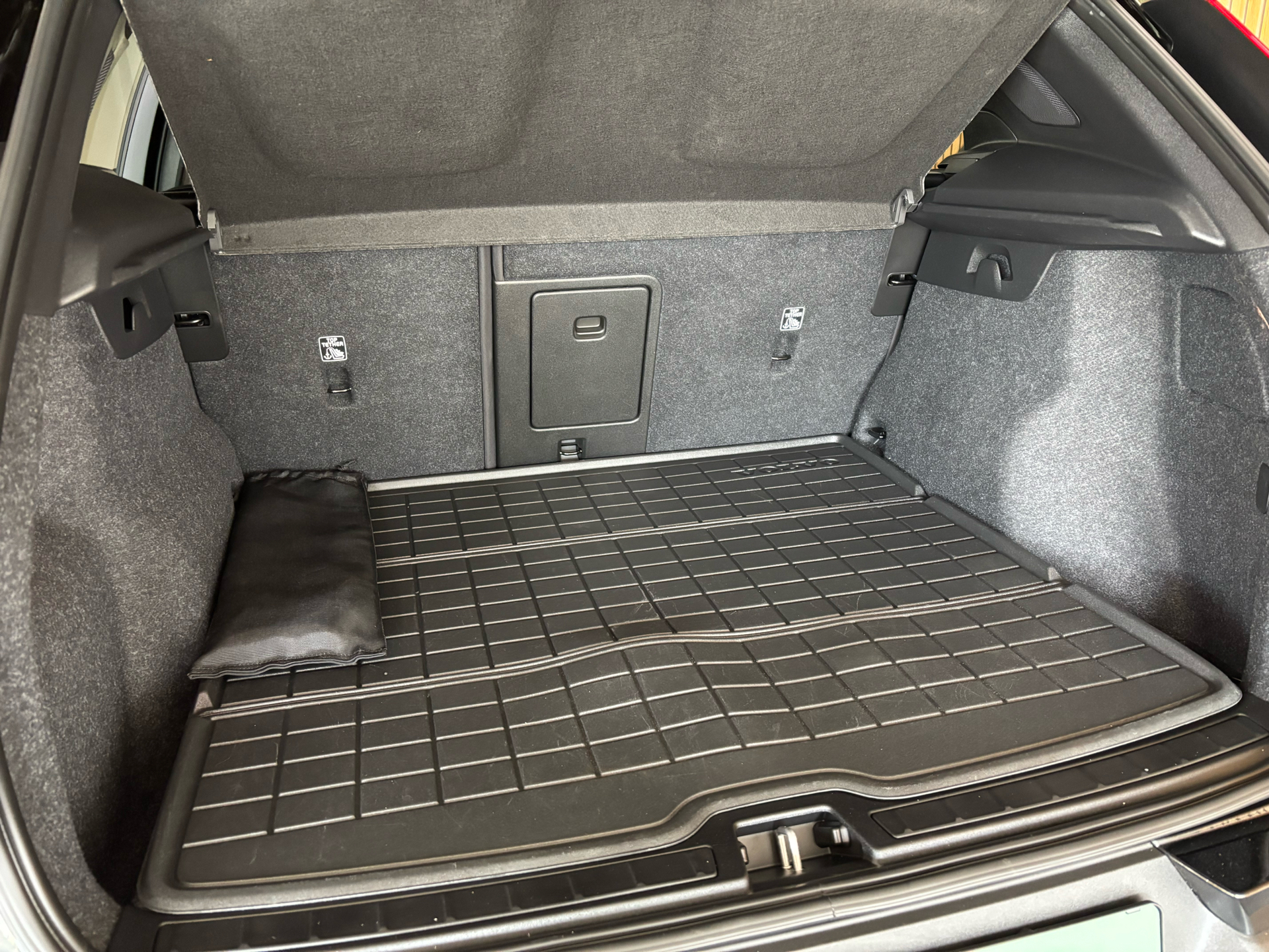 Billede af Volvo XC40 P6 Recharge Pro 231HK 5d Aut.
