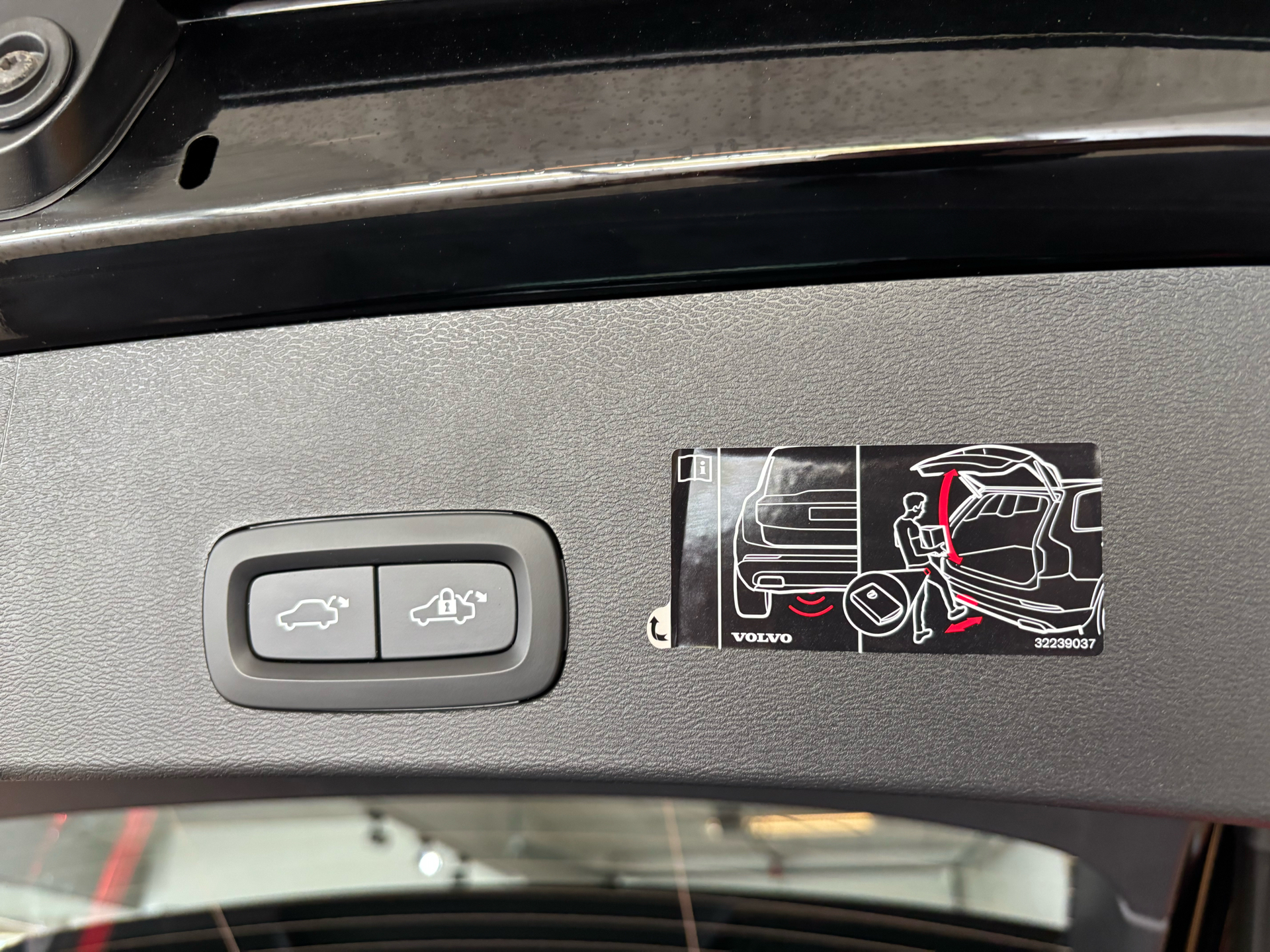 Billede af Volvo XC40 P6 Recharge Pro 231HK 5d Aut.