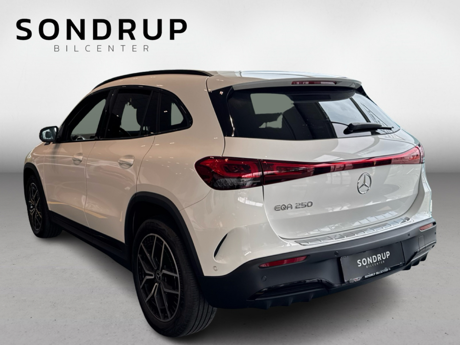 Billede af Mercedes-Benz EQA 250 EL AMG Line 190HK 5d Aut.