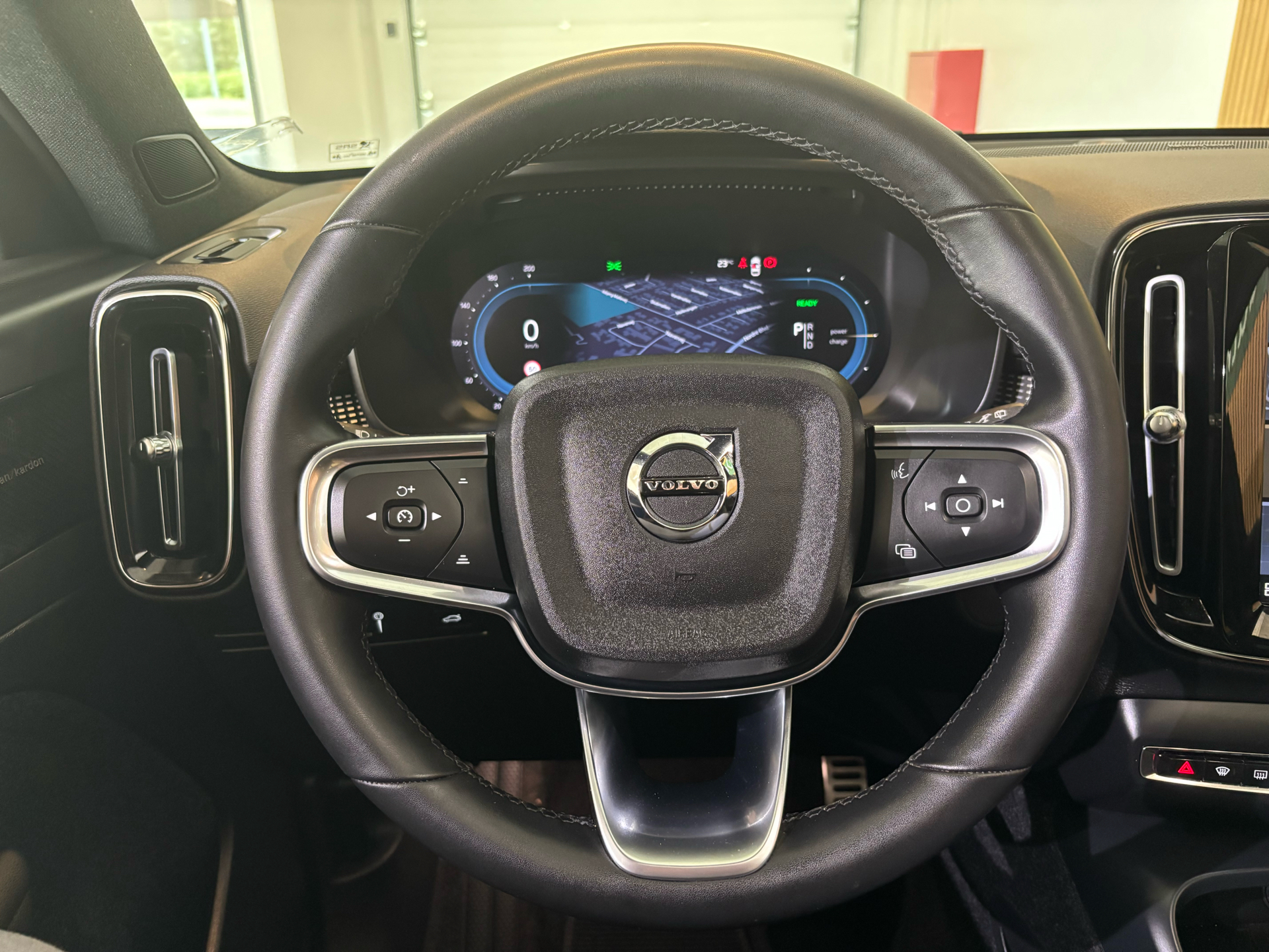 Billede af Volvo XC40 P6 Recharge Pro 231HK 5d Aut.