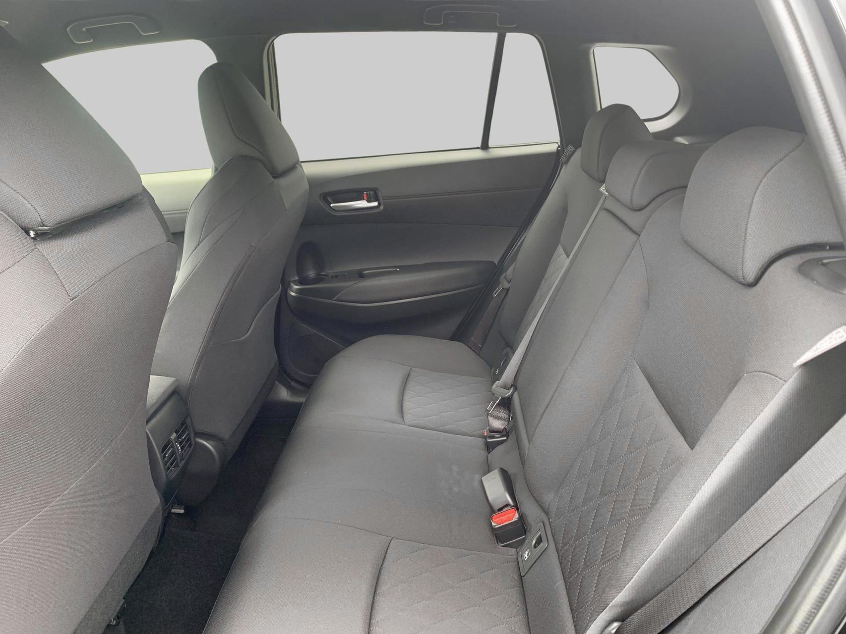 Billede af Toyota Corolla Cross 1,8 Hybrid Style Comfort 140HK 5d Aut.