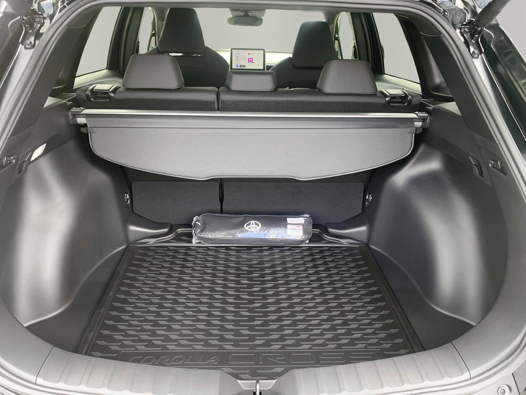 Billede af Toyota Corolla Cross 1,8 Hybrid Style Comfort 140HK 5d Aut.