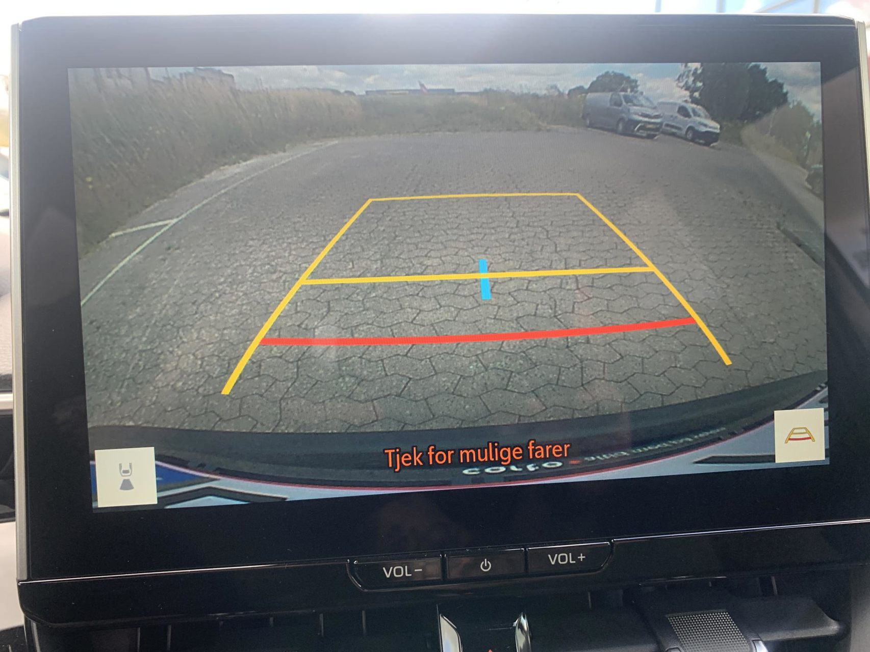 Billede af Toyota Corolla Cross 1,8 Hybrid Style Comfort 140HK 5d Aut.