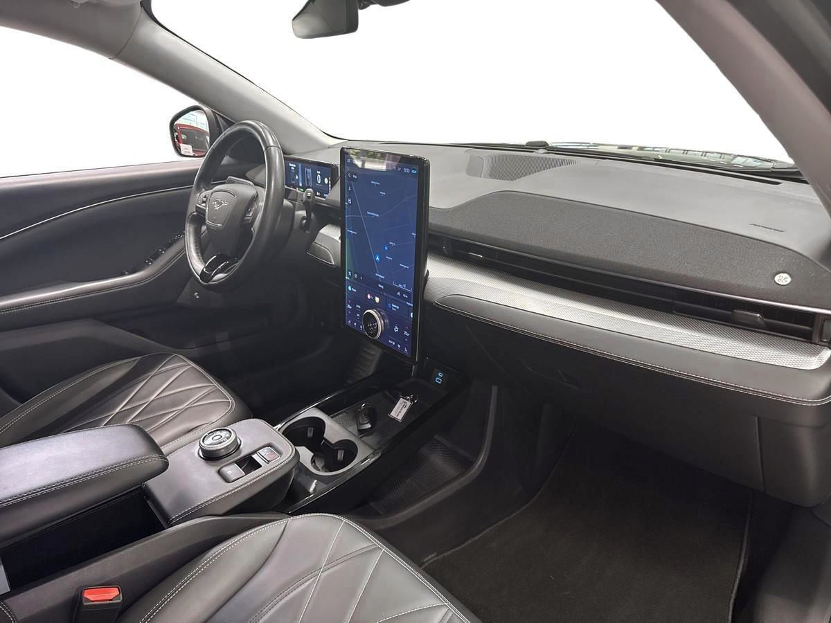 Billede af Ford Mustang Mach-E EL SR 269HK 5d Aut.