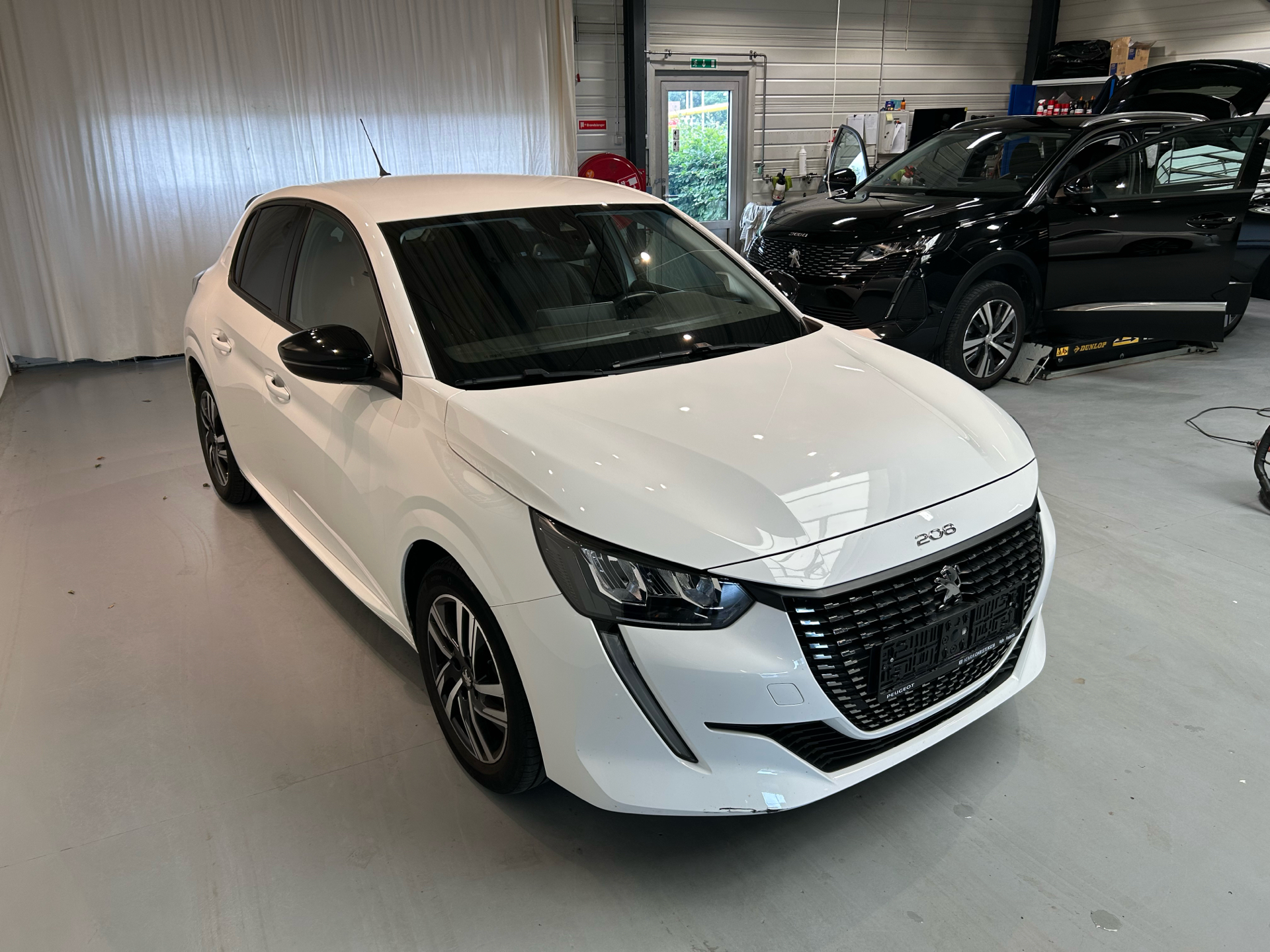 Billede af Peugeot 208 1,2 PureTech Selection Sport EAT8 100HK 5d 8g Aut.