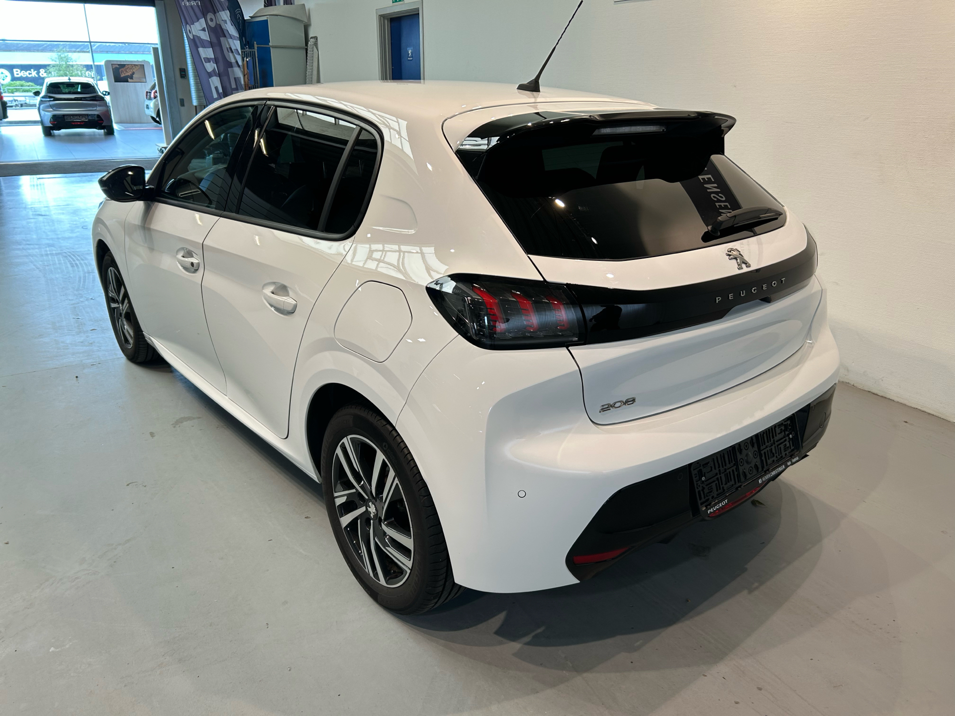 Billede af Peugeot 208 1,2 PureTech Selection Sport EAT8 100HK 5d 8g Aut.