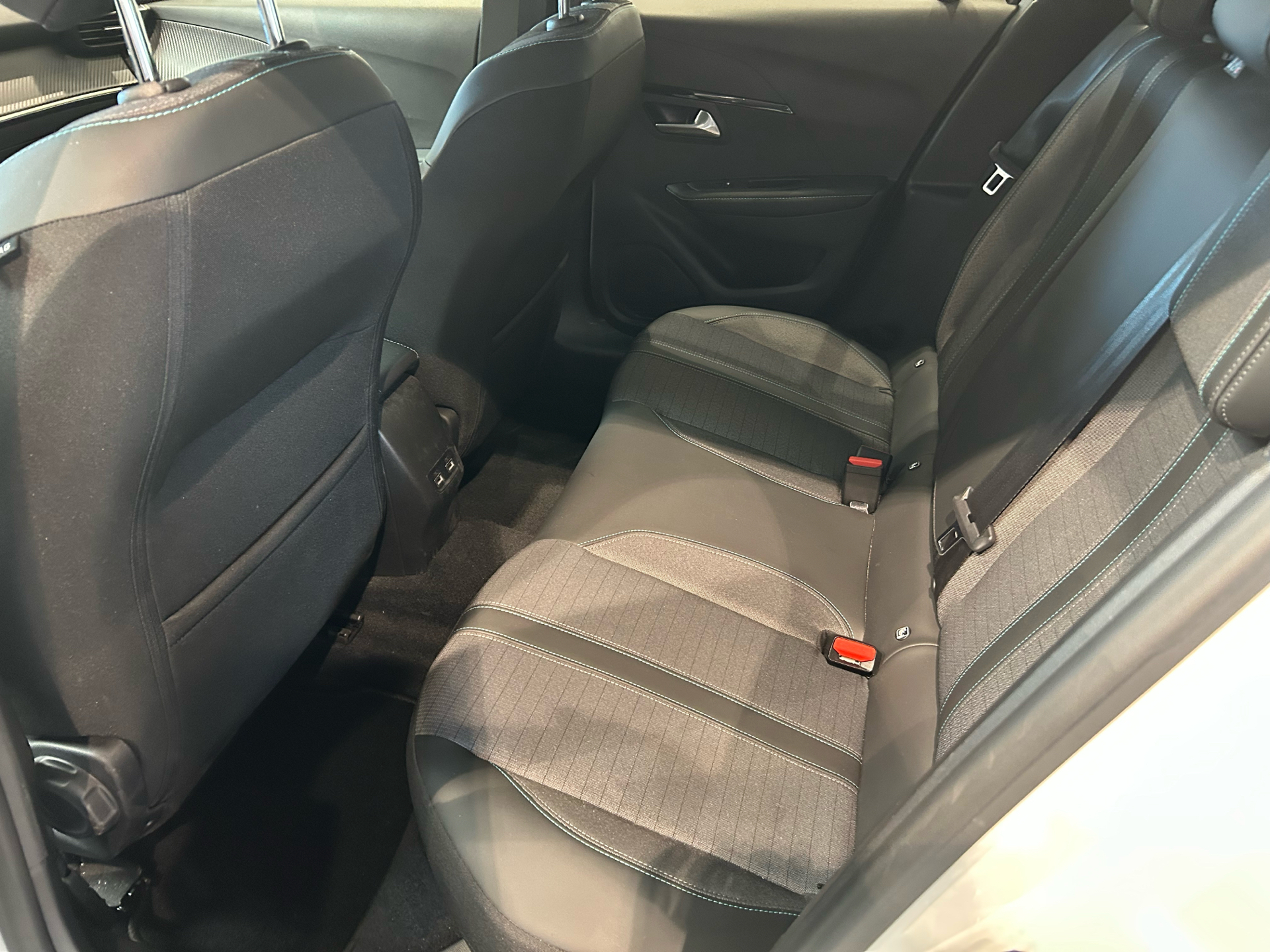 Billede af Peugeot 208 1,2 PureTech Selection Sport EAT8 100HK 5d 8g Aut.
