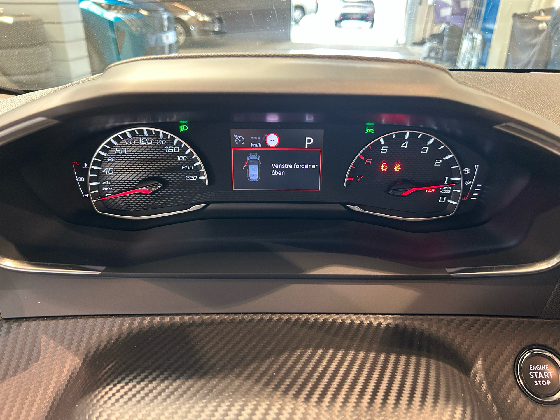Billede af Peugeot 208 1,2 PureTech Selection Sport EAT8 100HK 5d 8g Aut.