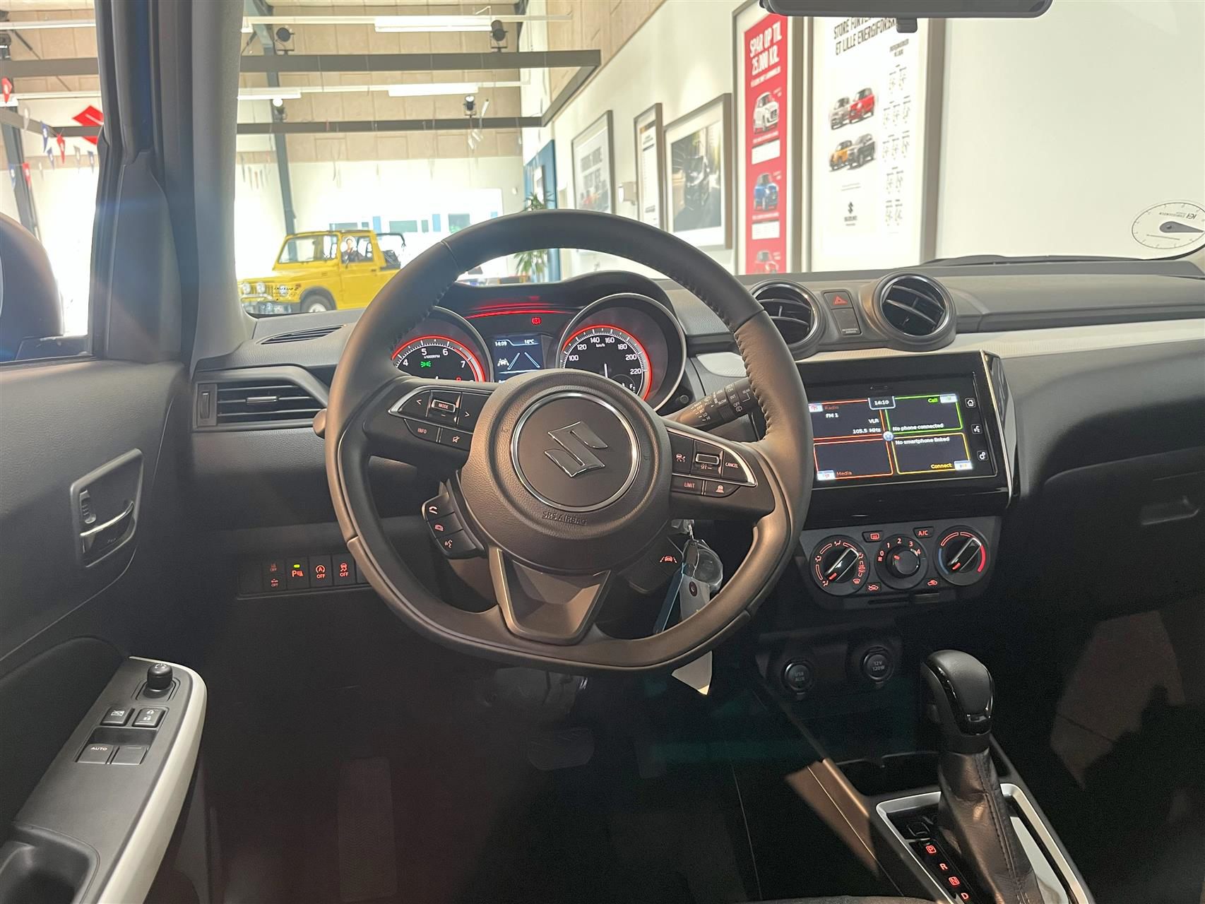 Billede af Suzuki Swift 1,2 Dualjet  Mild hybrid Action AEB CVT 83HK 5d Trinl. Gear