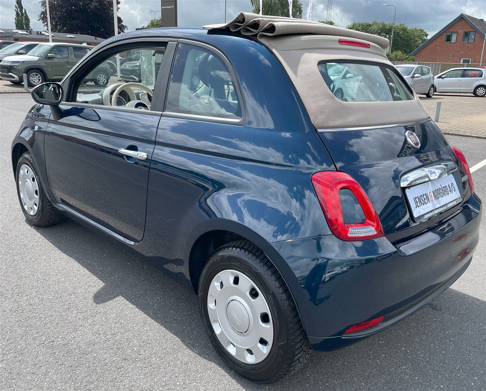Billede af Fiat 500C 1,0 Mild hybrid Vita Comfort 70HK Cabr. 9g Aut.