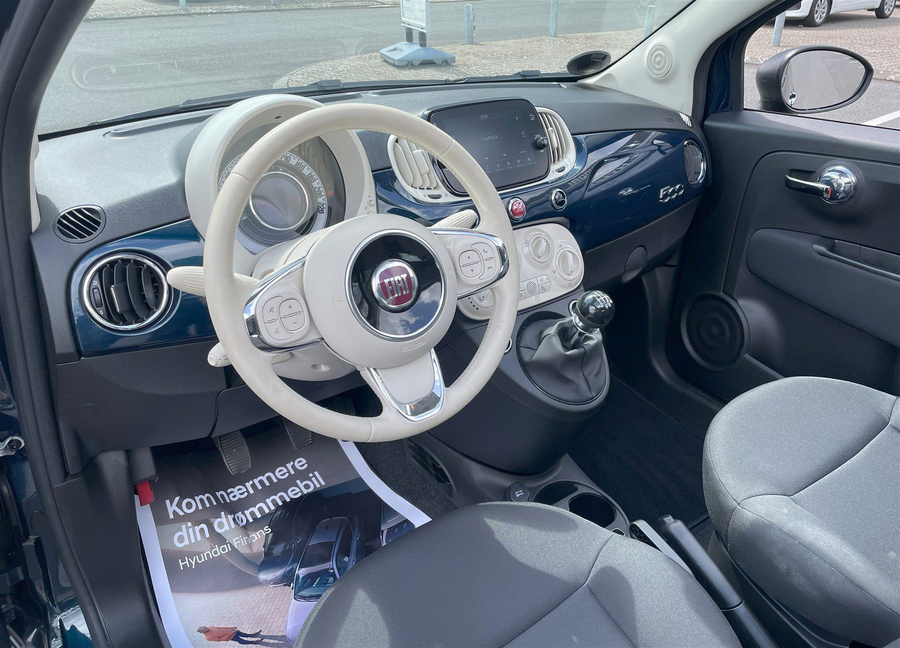 Billede af Fiat 500C 1,0 Mild hybrid Vita Comfort 70HK Cabr. 9g Aut.