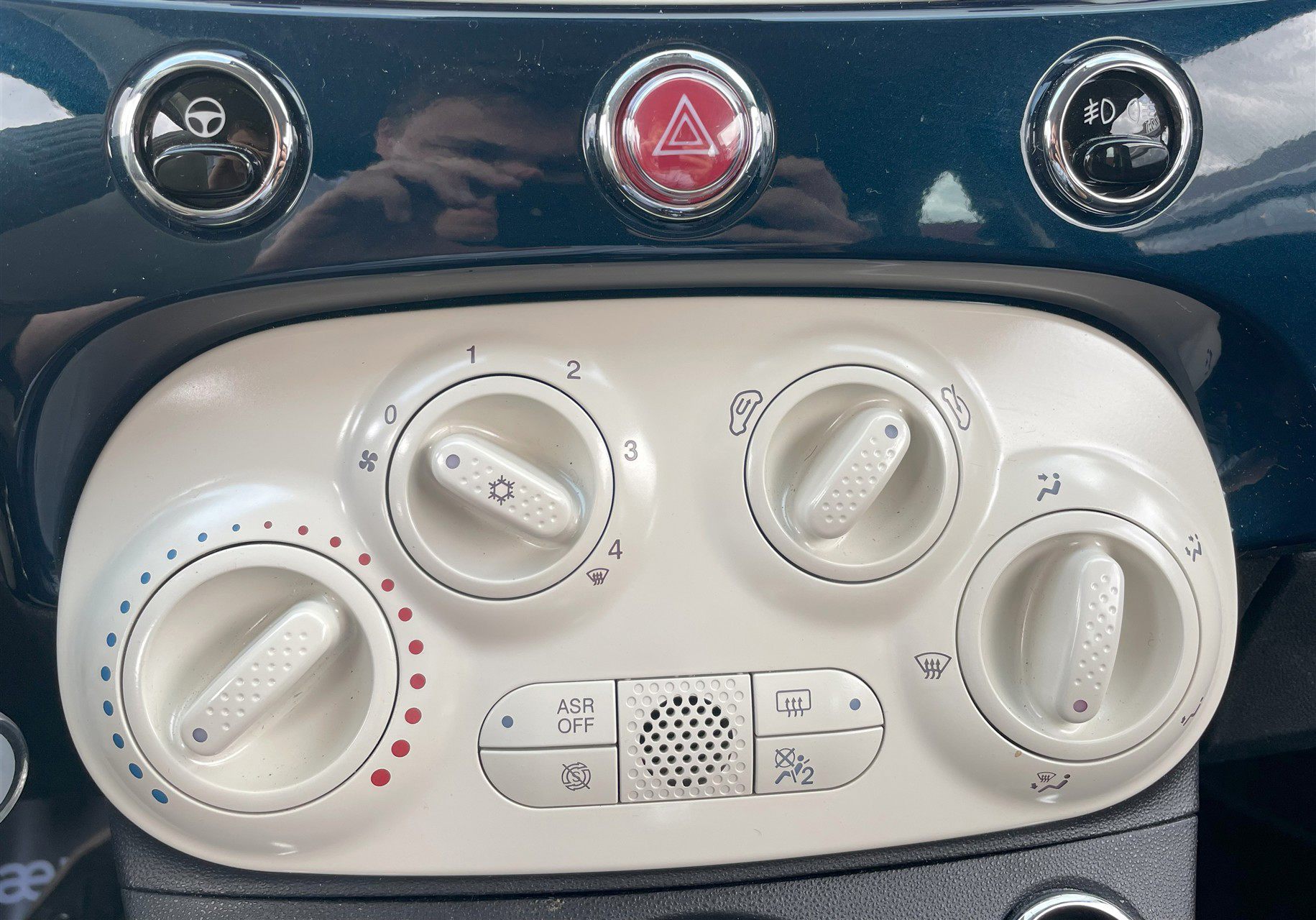 Billede af Fiat 500C 1,0 Mild hybrid Vita Comfort 70HK Cabr. 9g Aut.