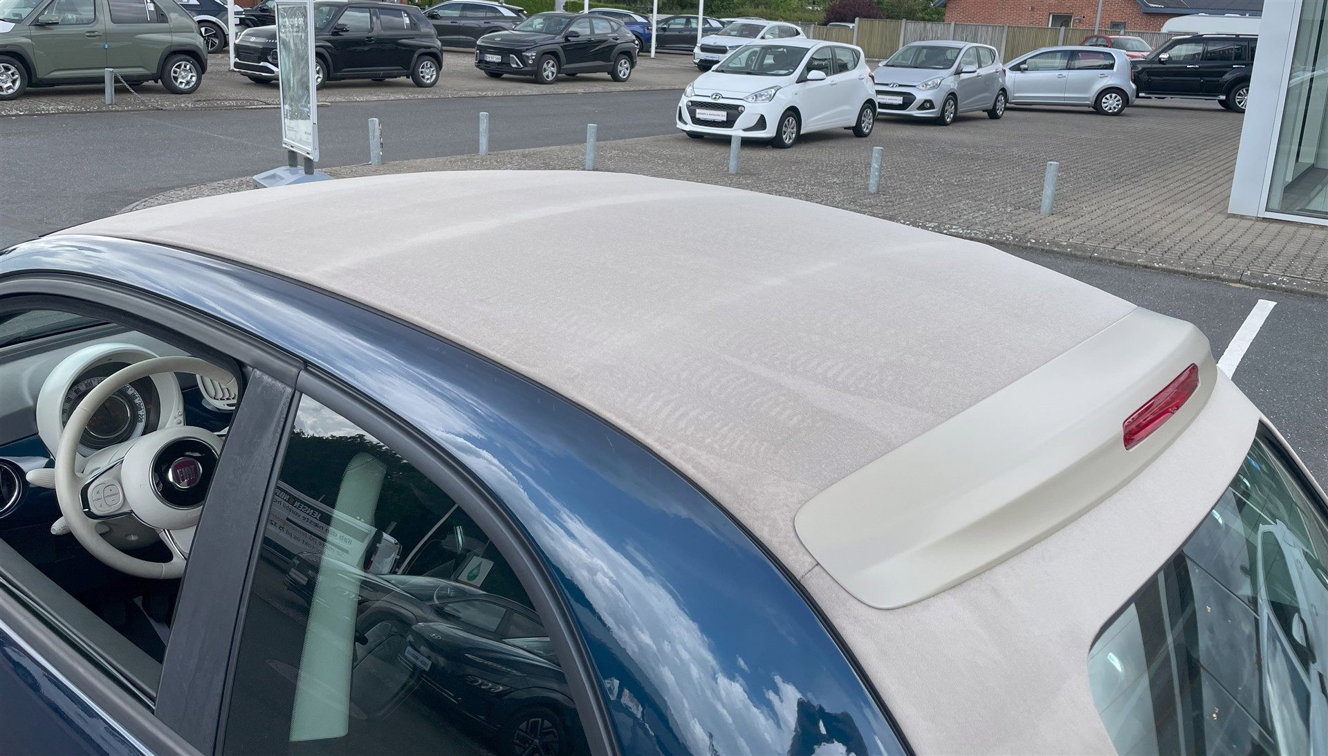 Billede af Fiat 500C 1,0 Mild hybrid Vita Comfort 70HK Cabr. 9g Aut.