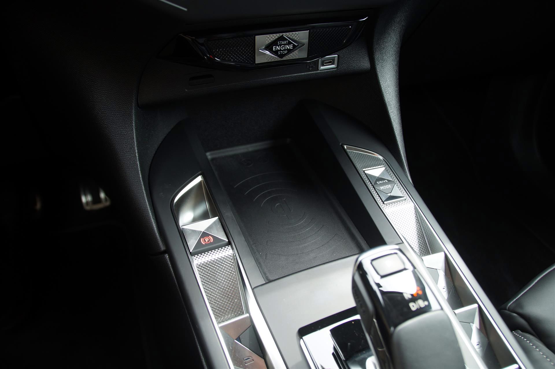 Billede af DS DS3 Crossback E-Tense Opera 156HK 5d Aut.