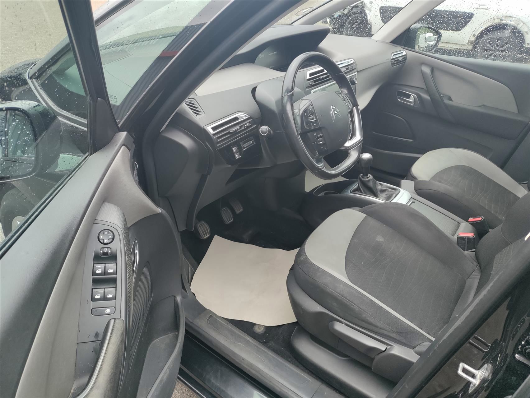 Billede af Citroën Grand C4 Picasso 1,6 THP Intensive 155HK 6g