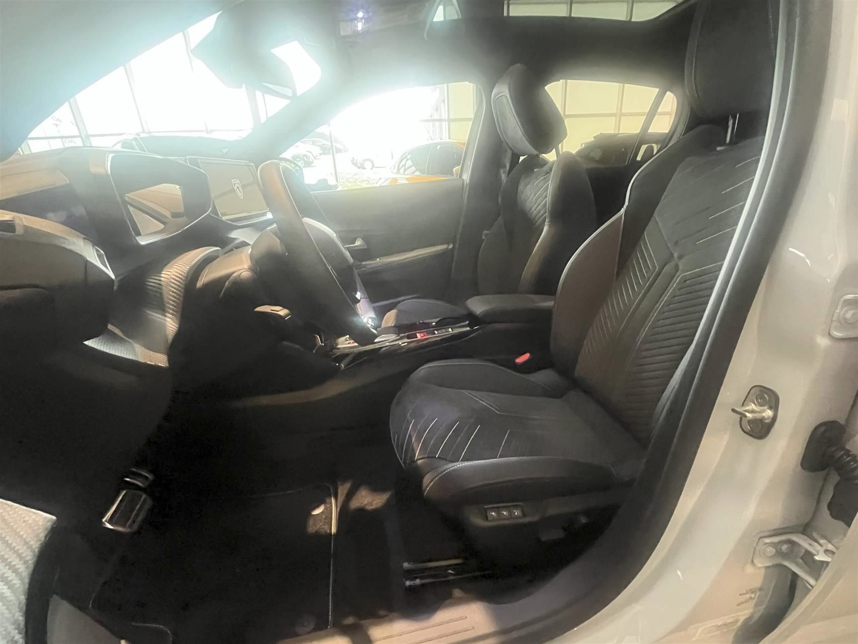 Billede af Peugeot e-208 EL GT Pack 156HK 5d Aut.