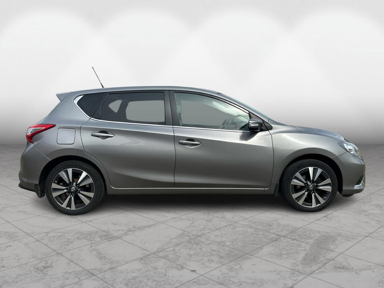 Billede af Nissan Pulsar 1,2 Dig-T Tekna 115HK 5d 6g