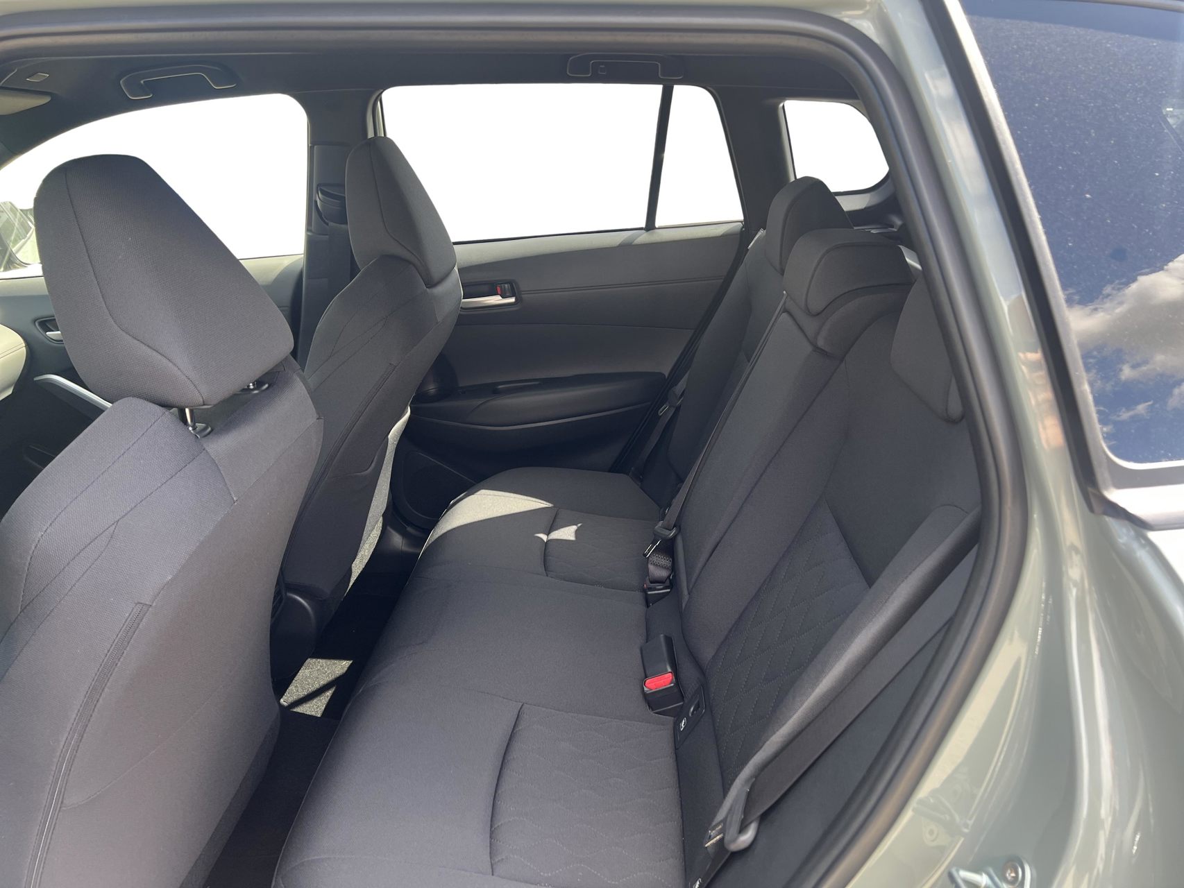 Billede af Toyota Corolla Cross 1,8 Hybrid Style Comfort 140HK 5d Aut.