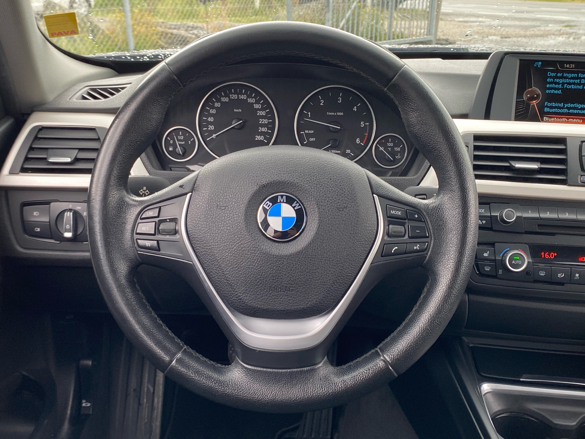 Billede af BMW 330d Touring 3,0 D 258HK Stc 8g Aut.