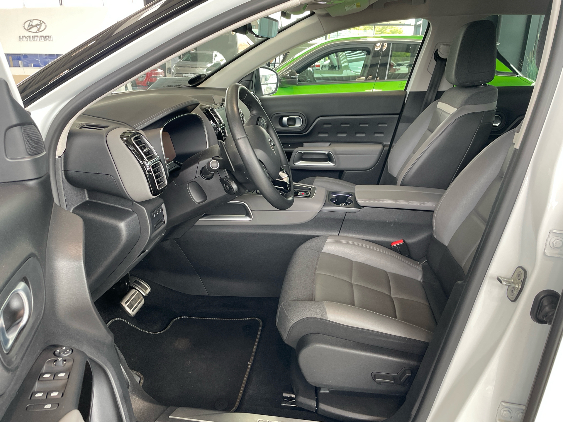 Billede af Citroën C5 Aircross 1,6 Plugin-hybrid Shine Sport EAT8 225HK 5d 8g Aut.