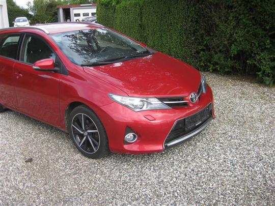 Toyota Auris 1,3 VVT-I T2+ 99HK Stc 6g