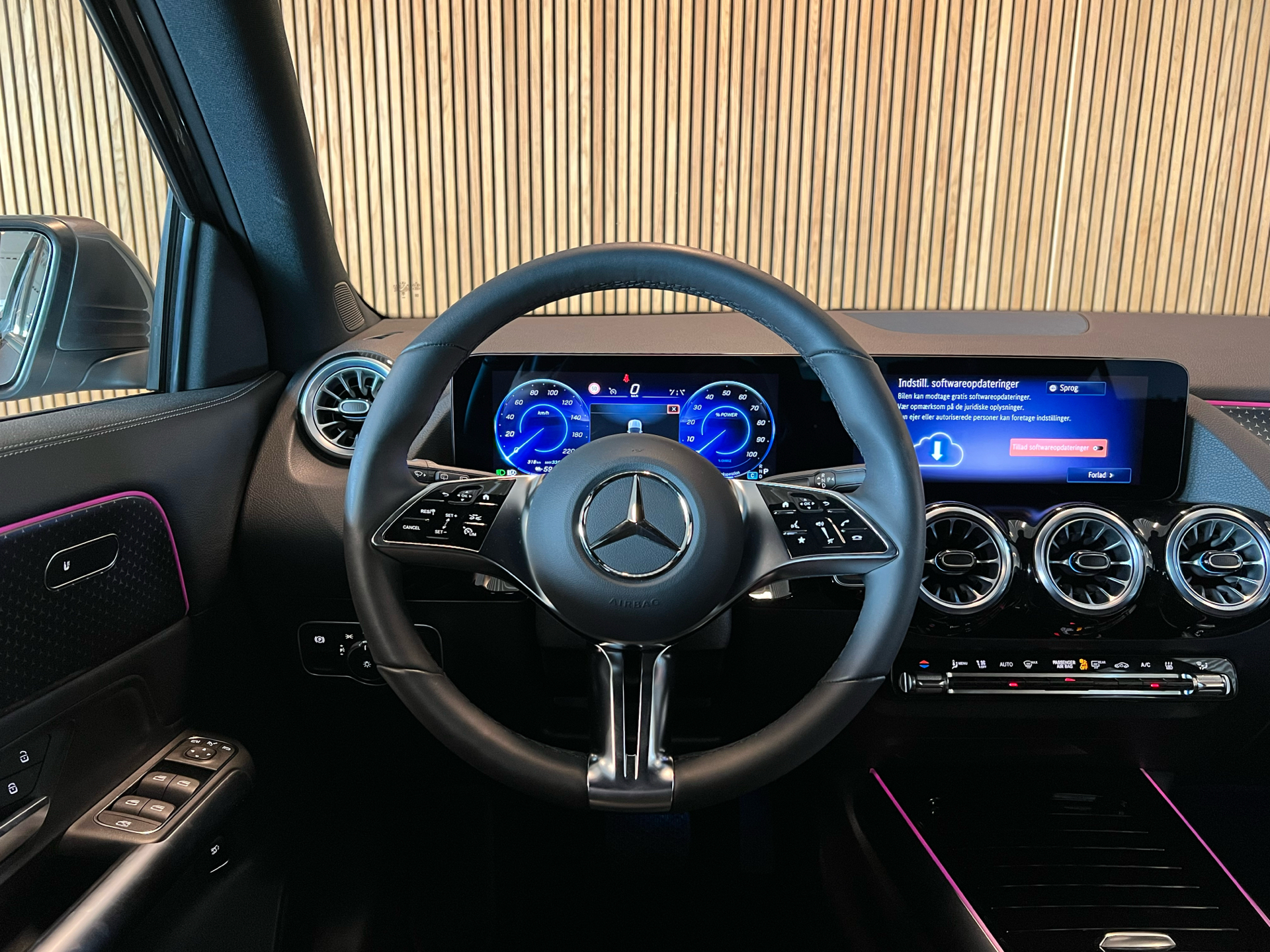 Billede af Mercedes-Benz EQA 250+ EL Progressive 190HK 5d Aut.