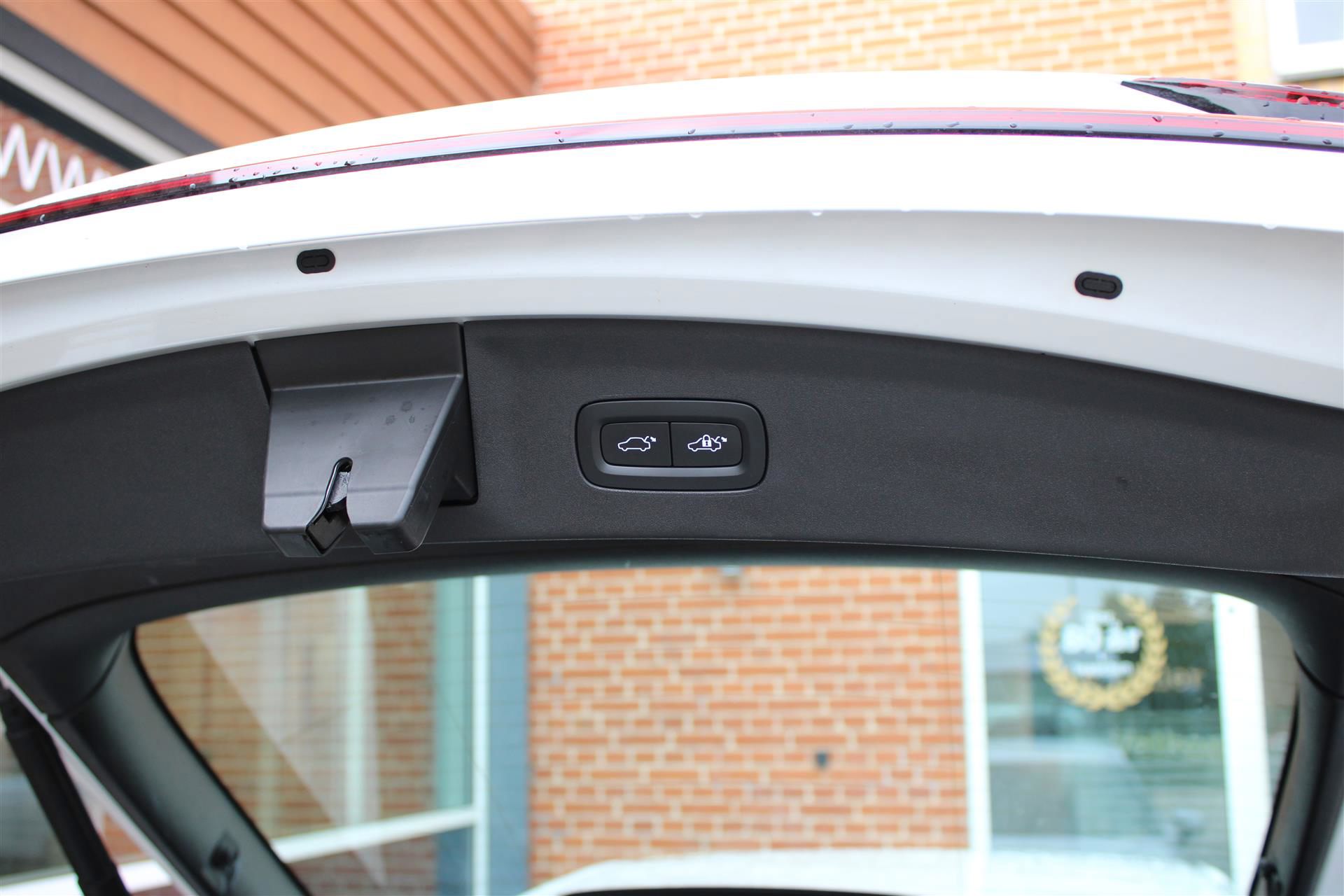 Billede af Polestar 2 EL Long range Single motor 299HK 5d Aut.