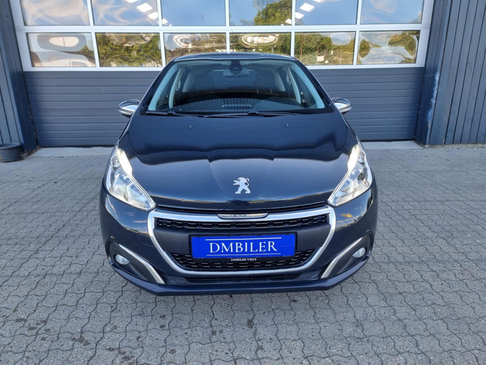 Billede af Peugeot 208 1,6 BlueHDi Allure Sky 100HK 5d