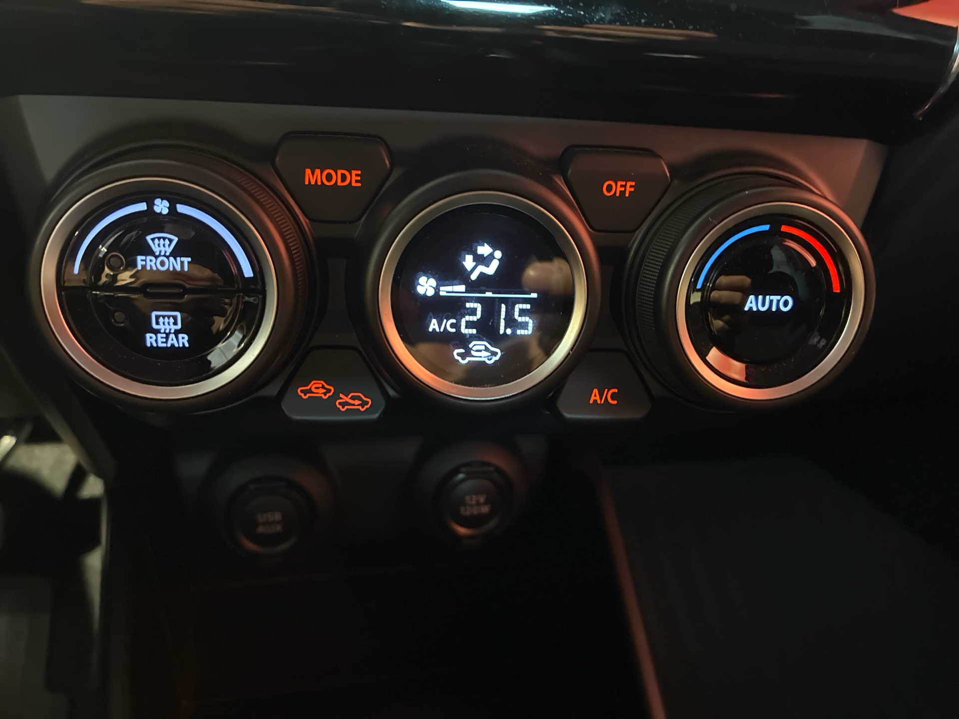Billede af Suzuki Swift 1,2 Dualjet Exclusive CVT 90HK 5d Aut.