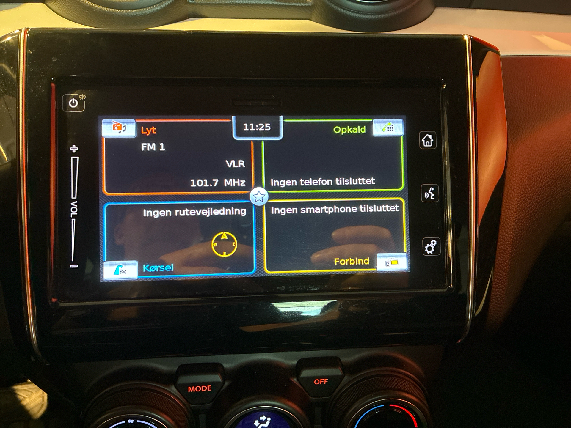 Billede af Suzuki Swift 1,2 Dualjet Exclusive CVT 90HK 5d Aut.