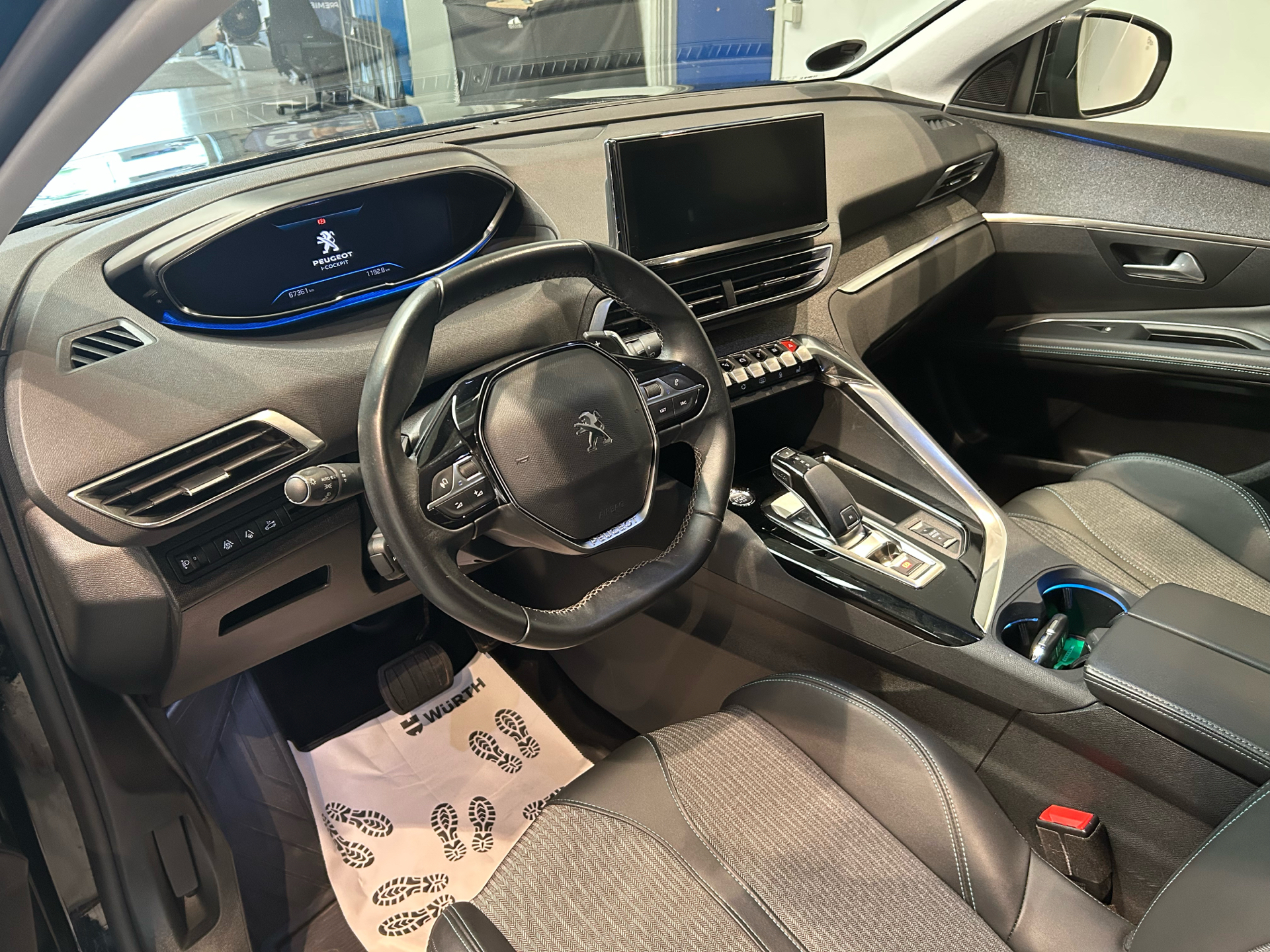 Billede af Peugeot 3008 1,5 BlueHDi Allure Pack EAT8 130HK 5d 8g Aut.