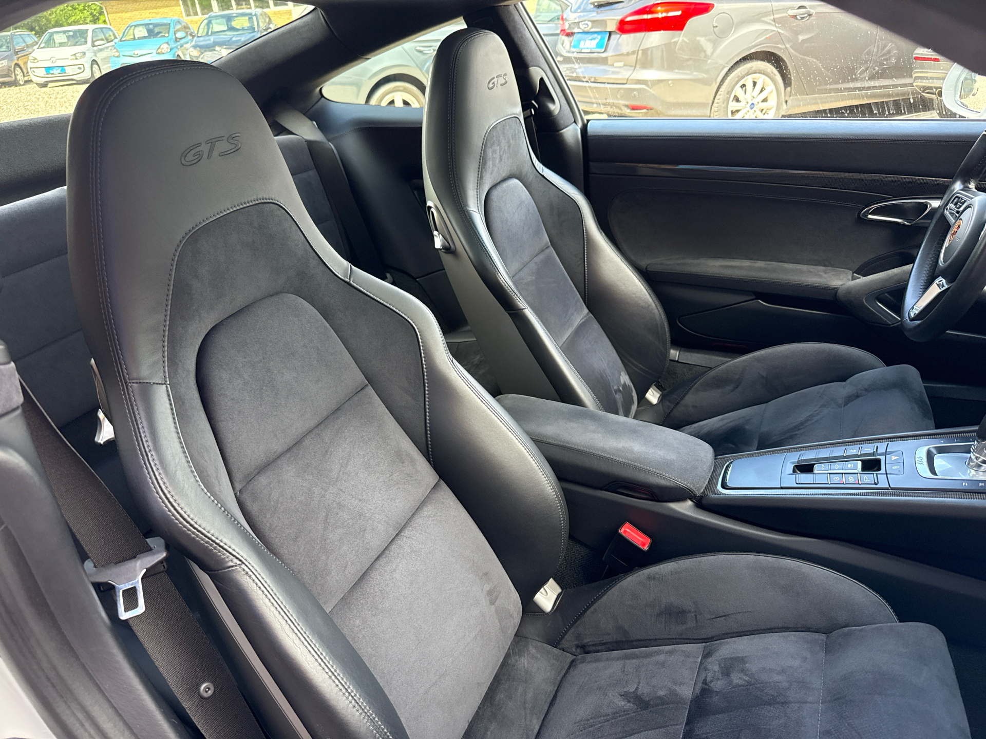 Billede af Porsche 911 Carrera 4 GTS 3,0 PDK 450HK 2d 7g Aut.