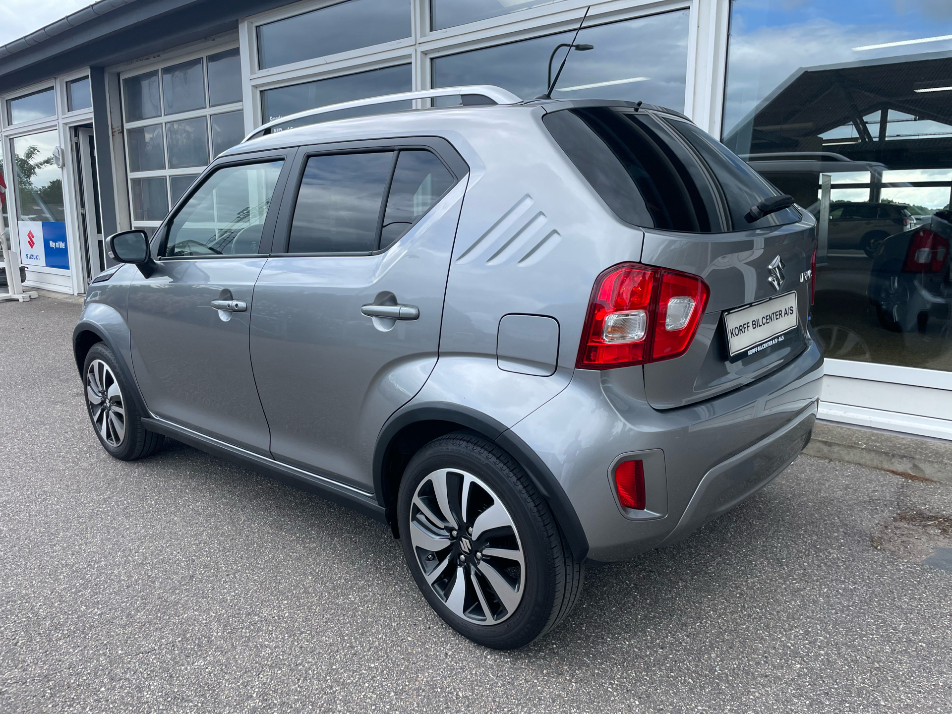 Billede af Suzuki Ignis 1,2 Dualjet  Mild hybrid Adventure Hybrid CVT 83HK 5d Aut.