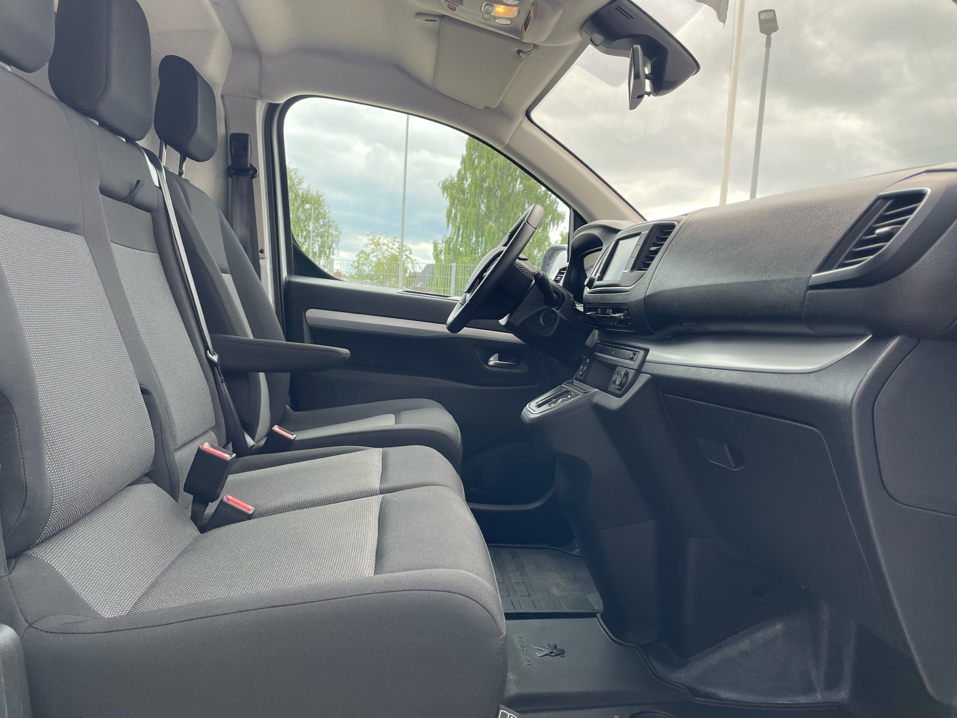 Billede af Peugeot e-Expert L3 EL Ultimate 136HK Van Aut.