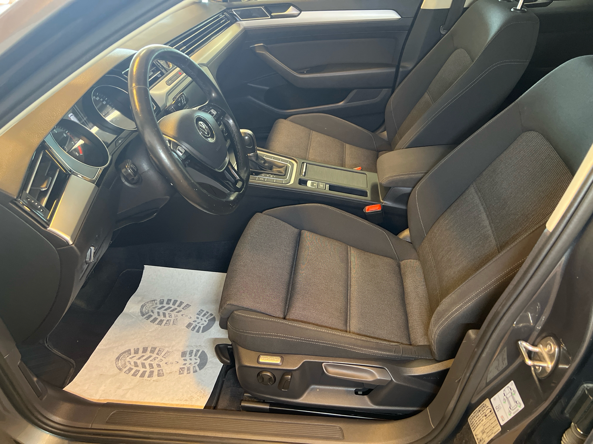 Billede af VW Passat Variant 1,4 TSI BMT ACT Comfortline Plus DSG 150HK Stc 7g Aut.