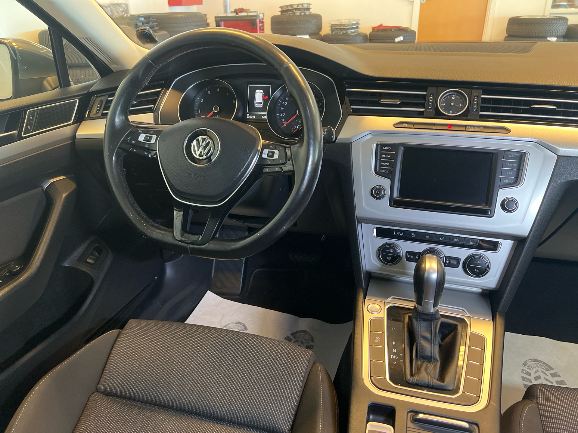Billede af VW Passat Variant 1,4 TSI BMT ACT Comfortline Plus DSG 150HK Stc 7g Aut.