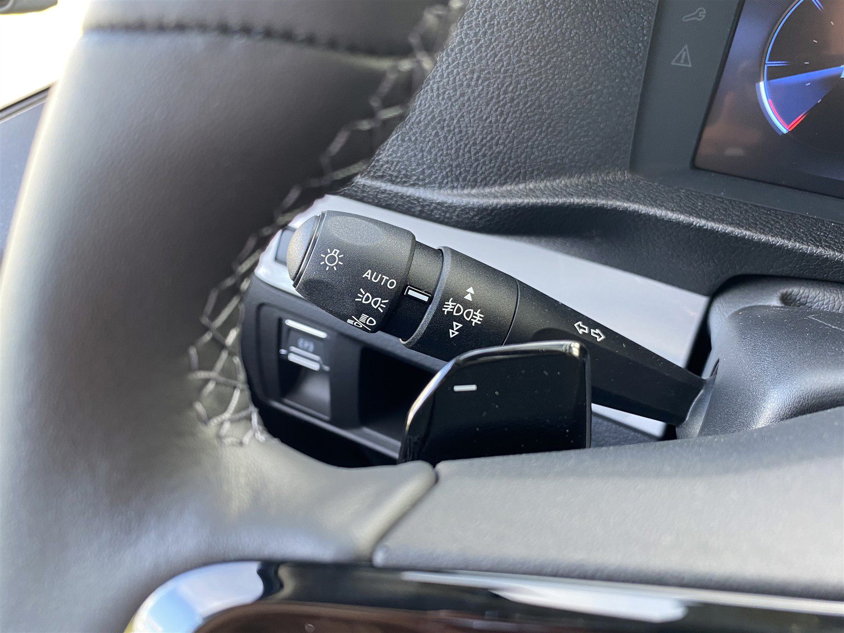 Billede af Peugeot Expert L3 2,0 BlueHDi Premium EAT8 144HK Van 8g Aut.