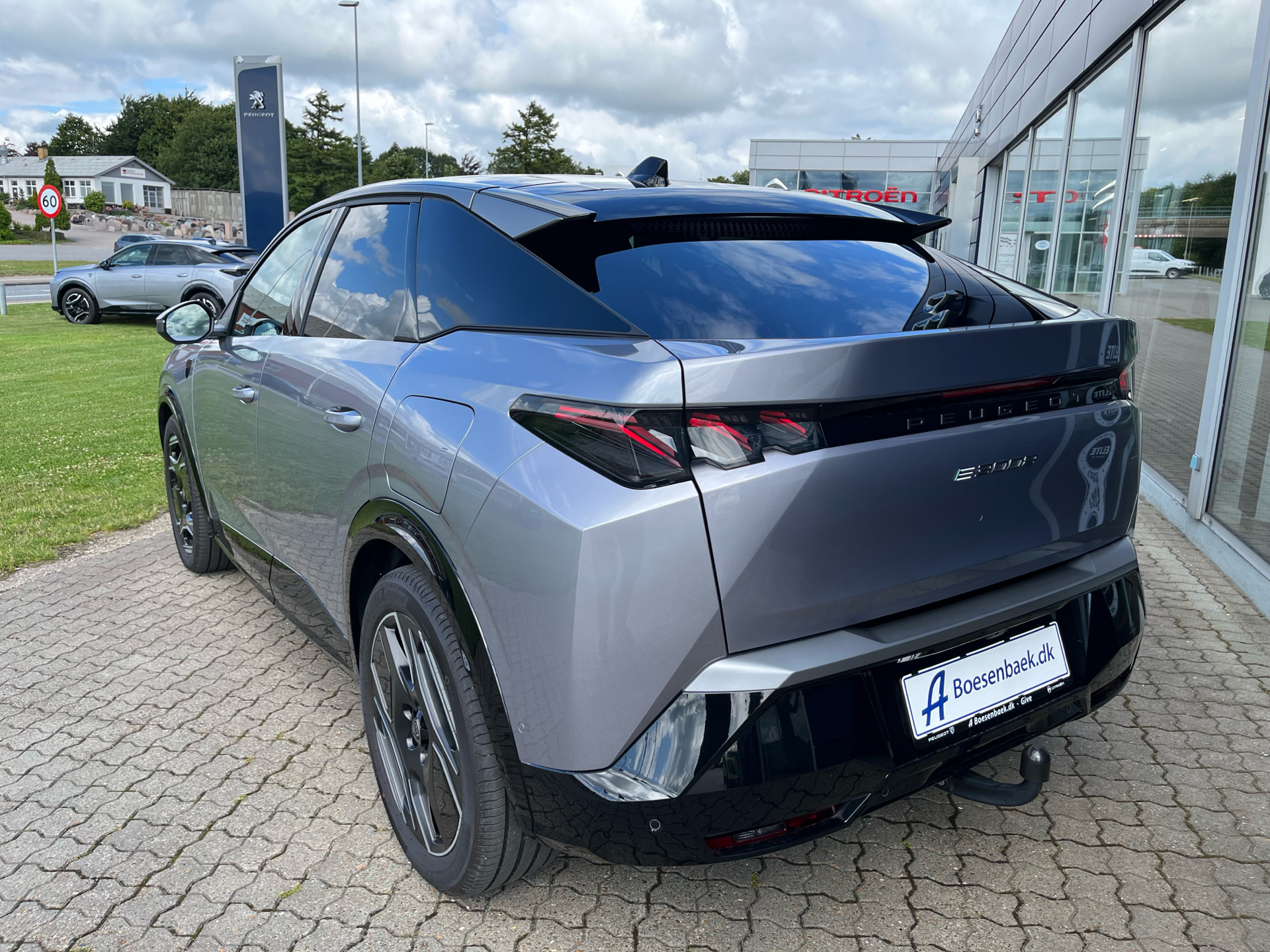 Billede af Peugeot e-3008 EL GT Pack 210HK 5d Aut.