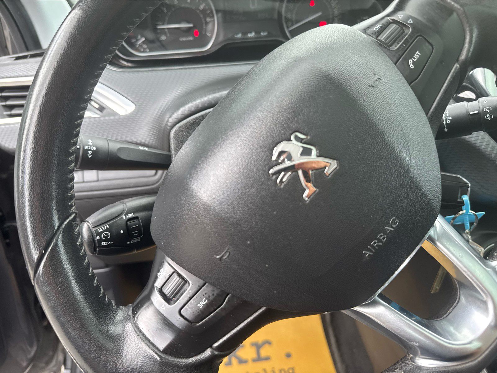 Billede af Peugeot 2008 1,2 VTi Active Sky 82HK