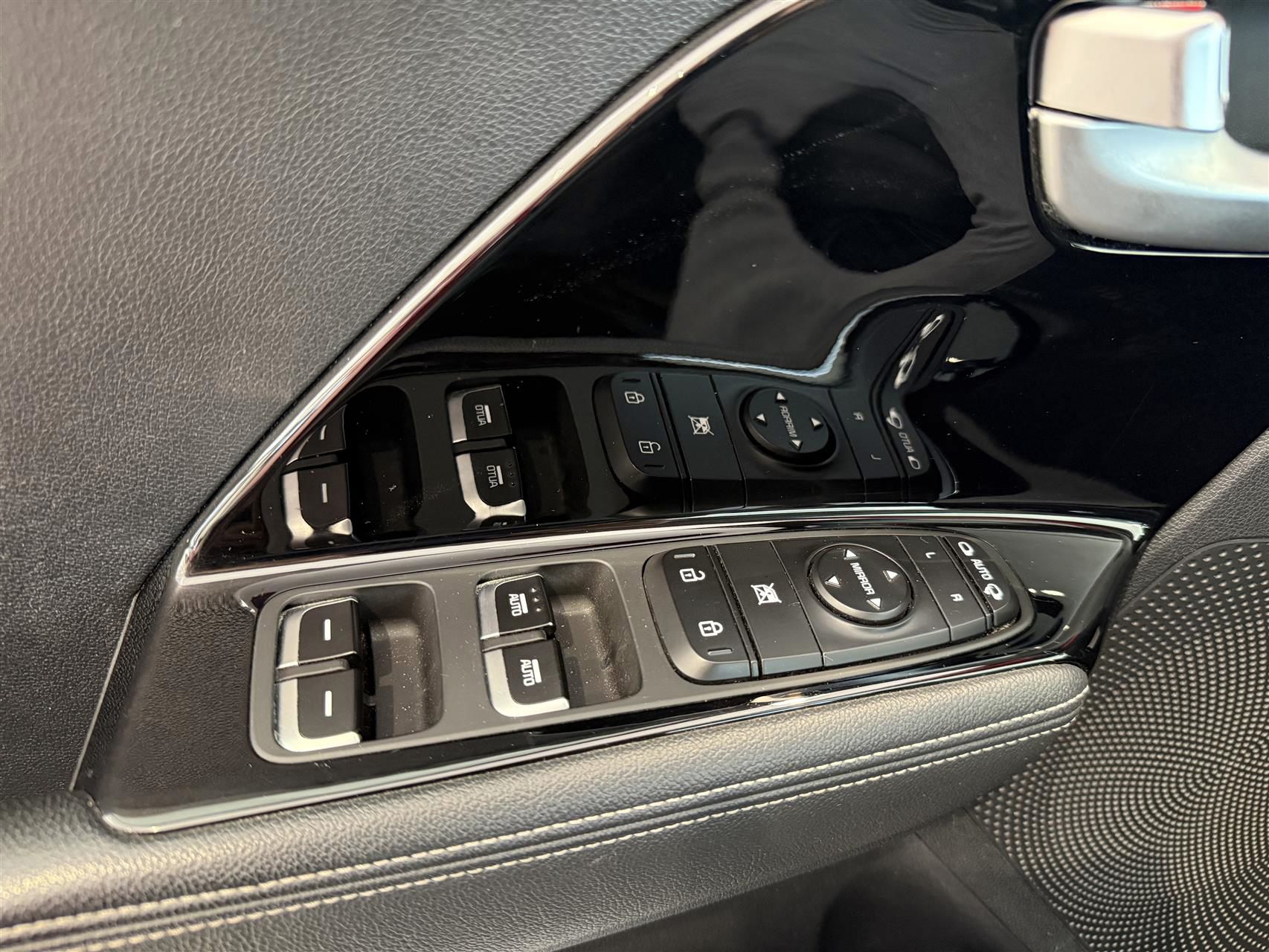 Billede af Kia Niro 1,6 GDI PHEV  Plugin-hybrid Advance DCT 141HK 5d 6g Aut.