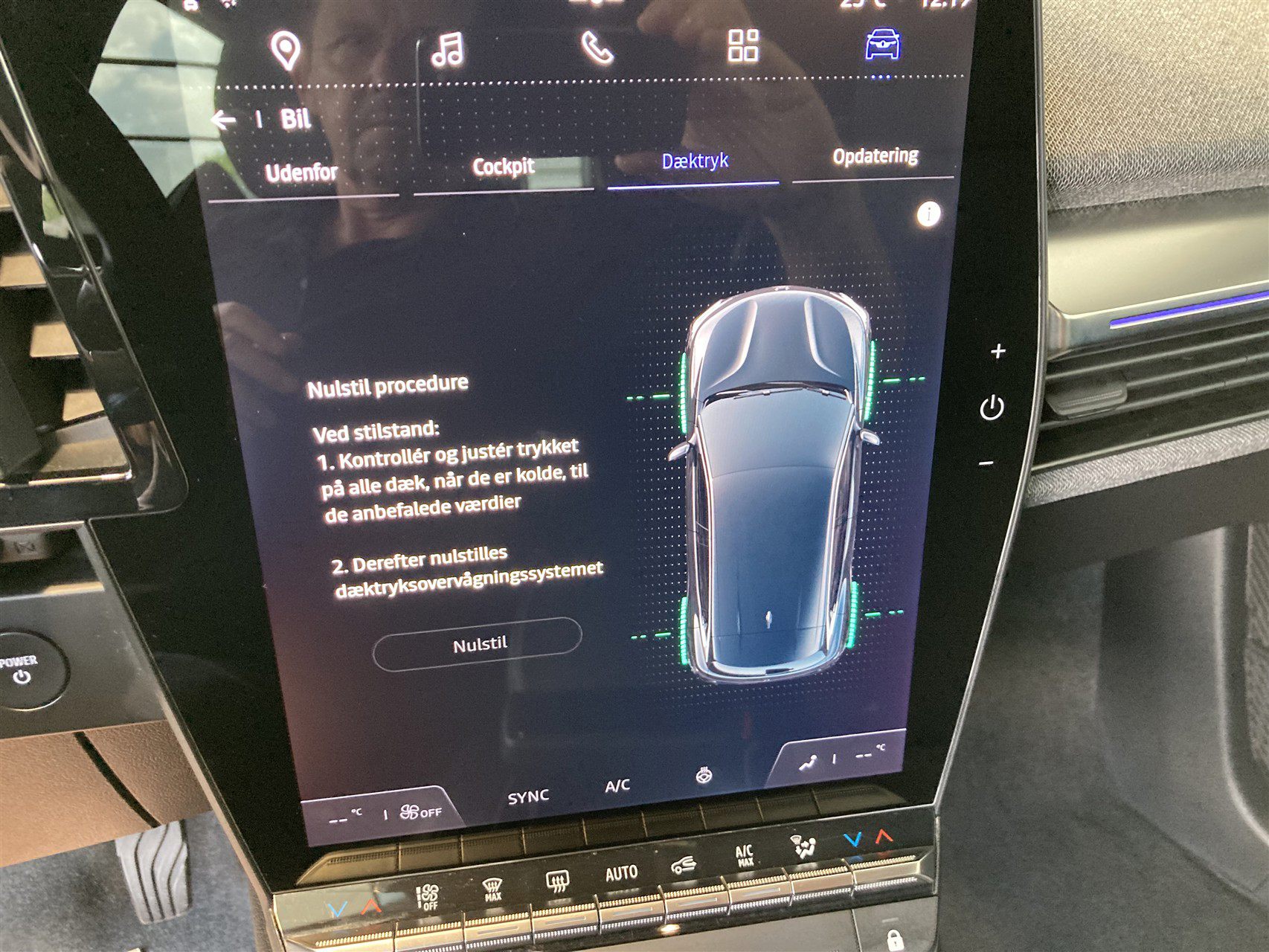 Billede af Renault Mégane E-TECH Techno 220HK 5d Aut.