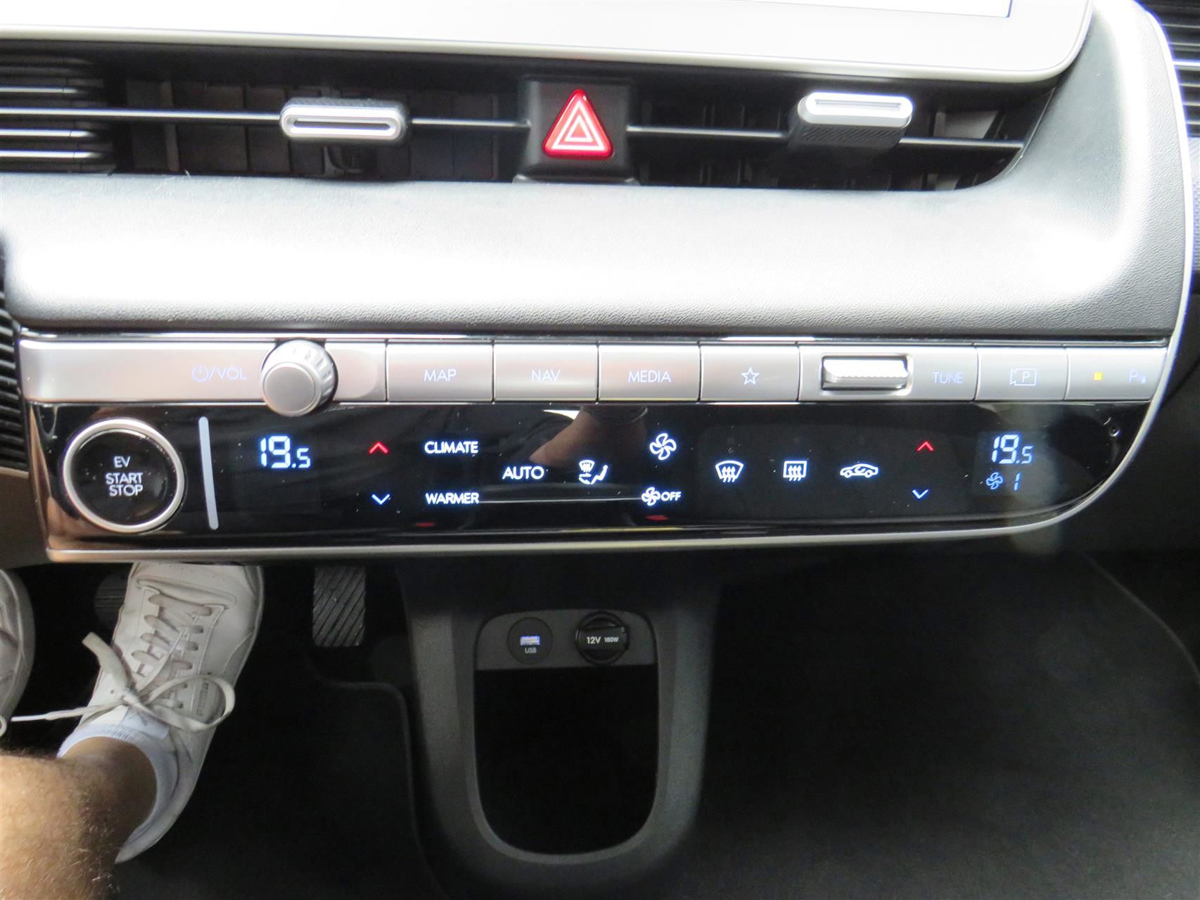 Billede af Hyundai Ioniq 5 Electric 72,6 kWh Essential 218HK 5d Aut.