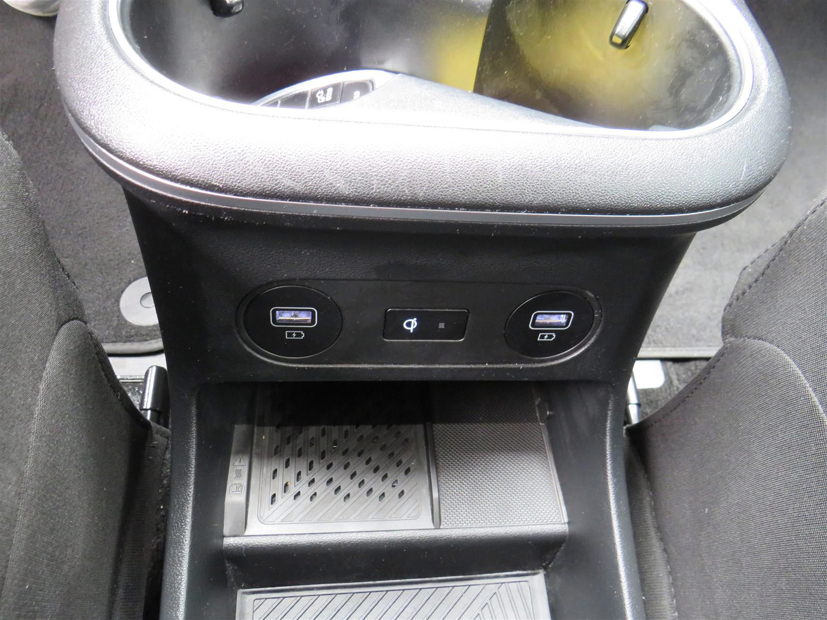 Billede af Hyundai Ioniq 5 Electric 72,6 kWh Essential 218HK 5d Aut.